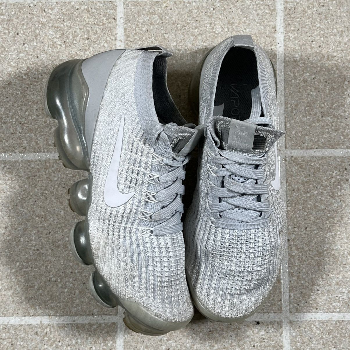 Nike Nike Air VaporMax Flyknit 3 Pure Platinum Athletic Shoes m Size US 7 / IT 37 - 1 Thumbnail