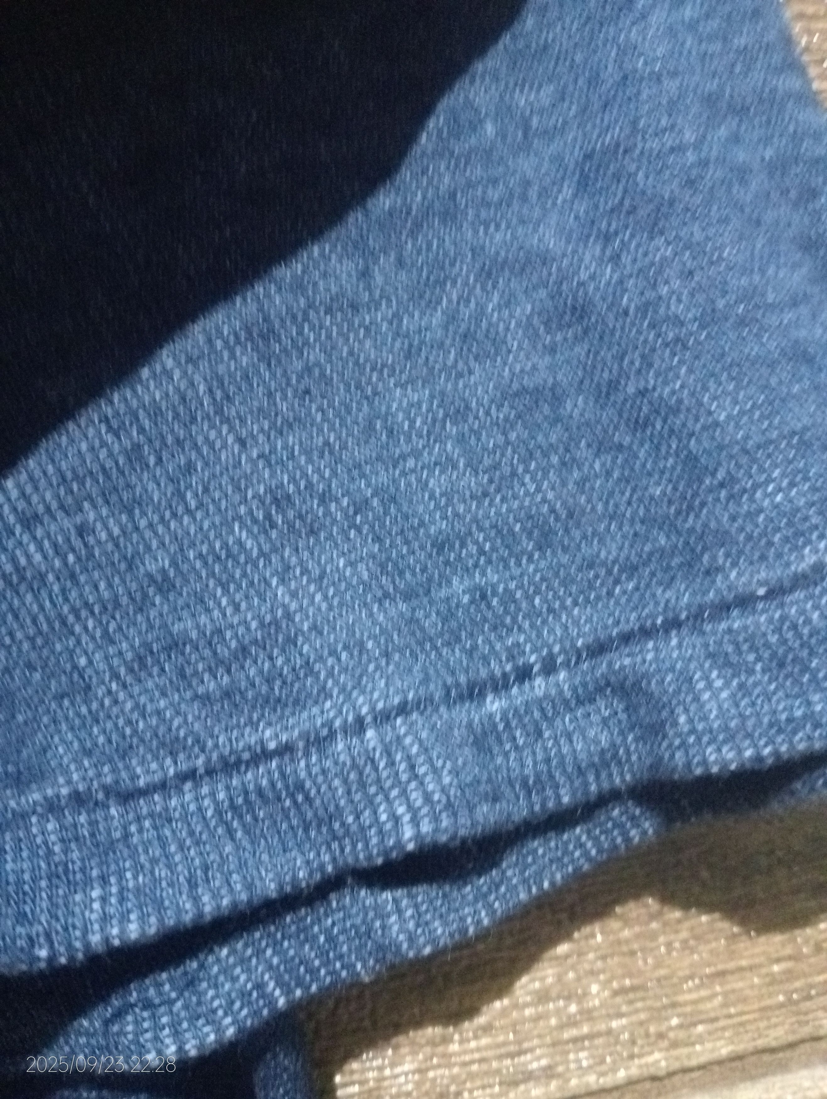Blue Blue Japan Vintage Single Stitch Blue Blue Japan Plain Tee Size US L / EU 52-54 / 3 - 7 Thumbnail