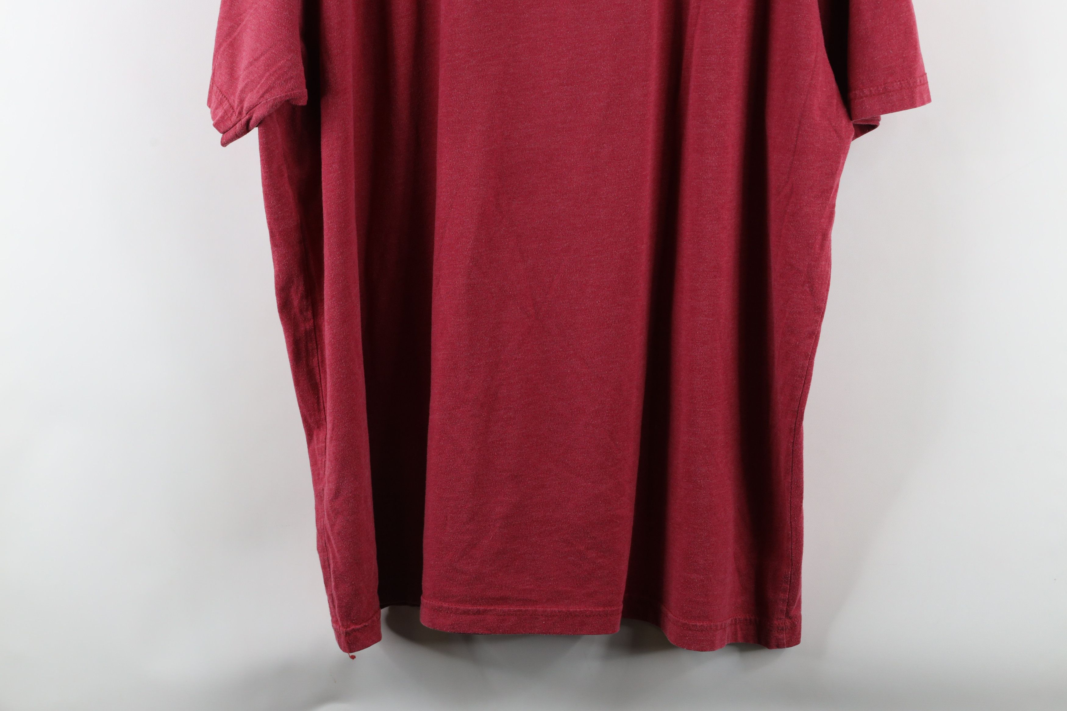 Vintage Kuiu Spell Out Ultralight Hunting Short Sleeve T-Shirt Red Size US XXL / EU 58 / 5 - 11 Thumbnail