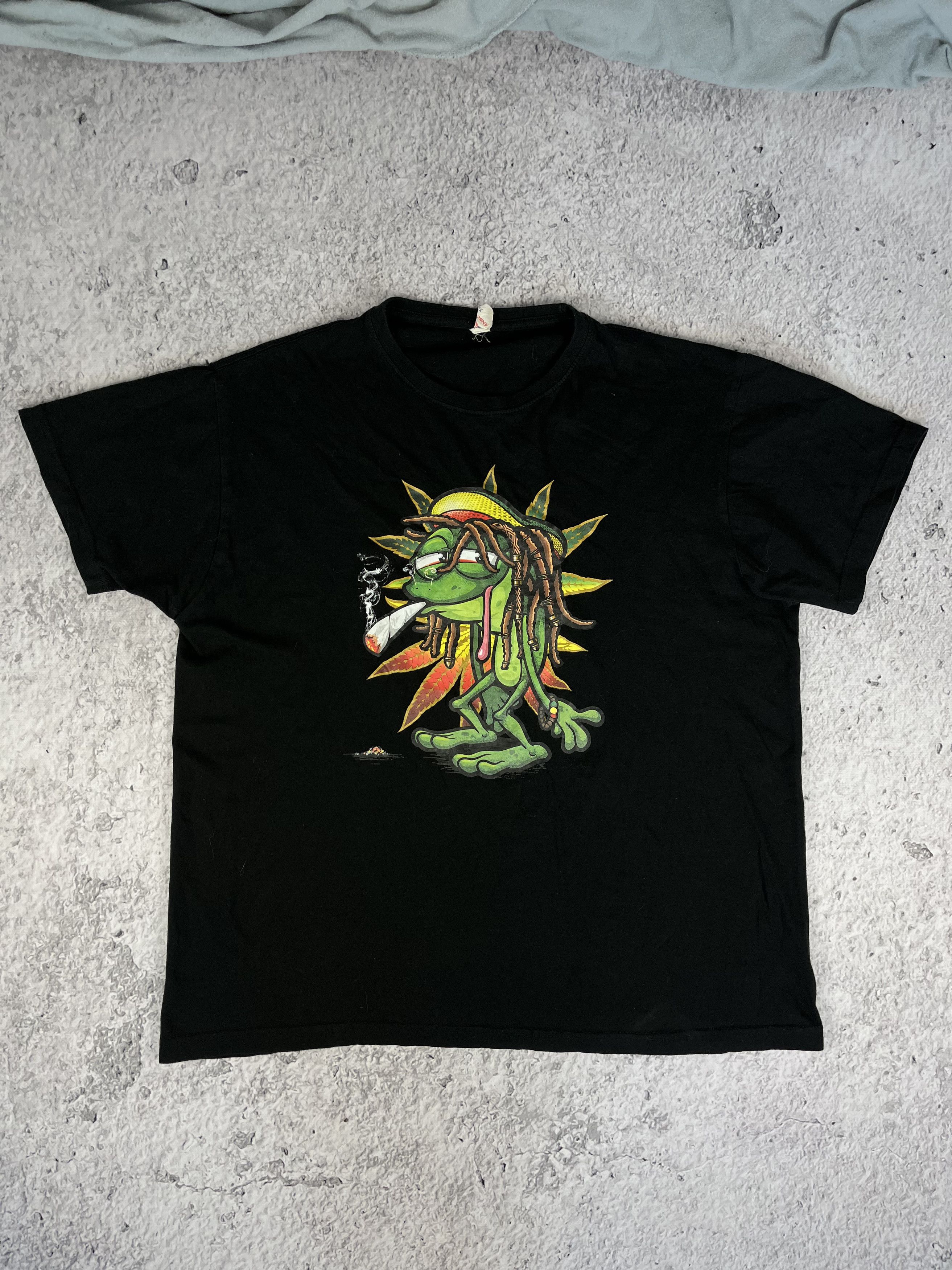 Vintage Vintage 90s Rasta Frog ☘️ Marijuana T-Shirt Bob Marley Style Size US XL / EU 56 / 4 - 1 Thumbnail