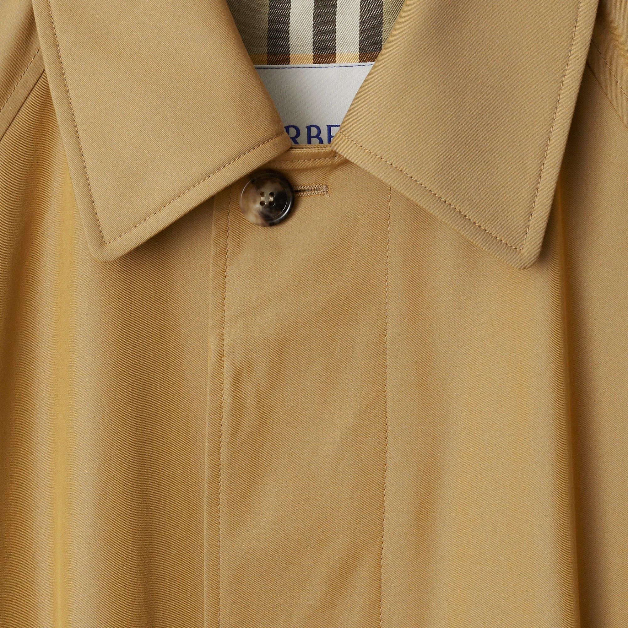 Burberry o1w1db10426 Long Gabardine Car Coat in Spelt Size L / US 10 / IT 46 - 6 Thumbnail