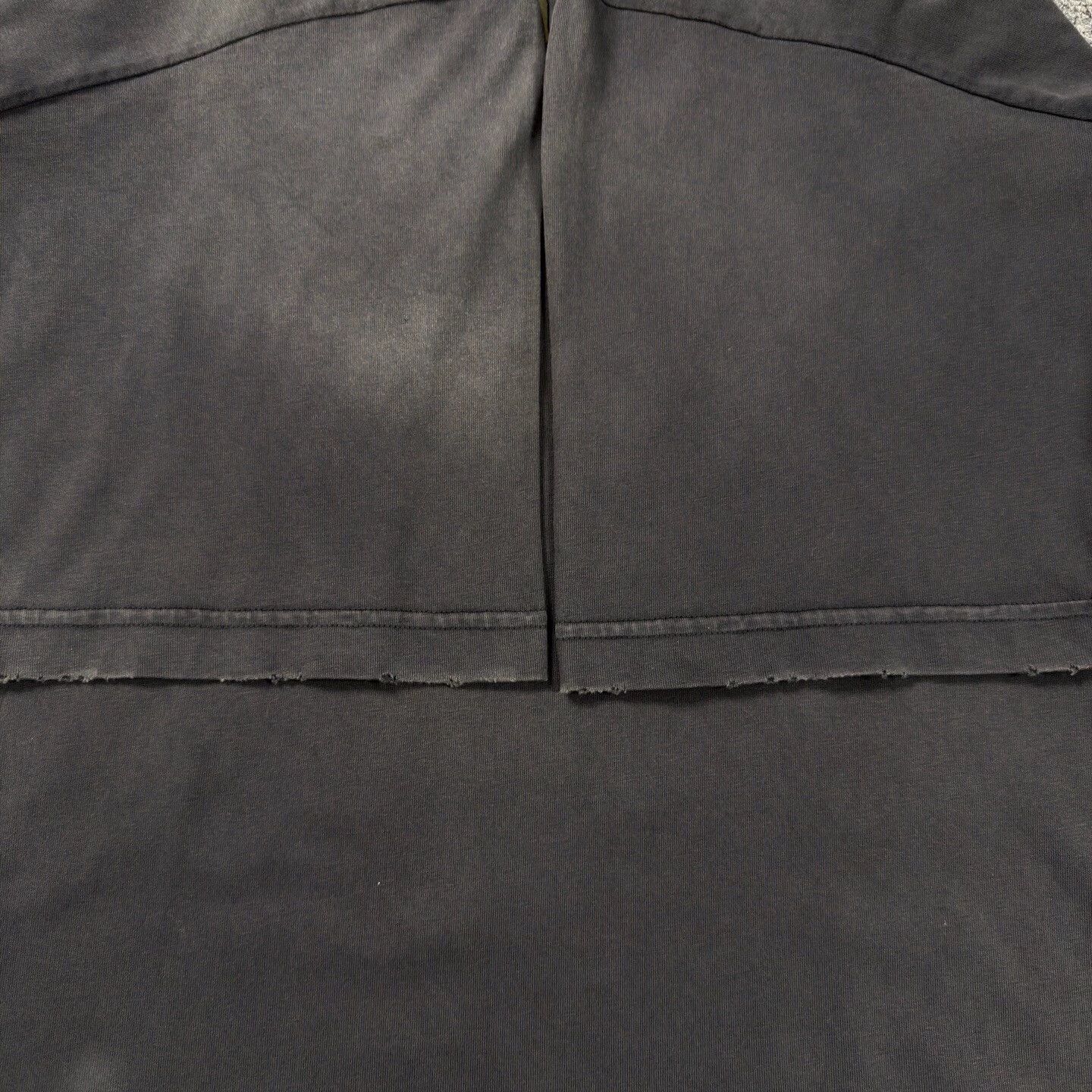 Balenciaga Balenciaga Black Tape Slogan SS M Size US M / EU 48-50 / 2 - 8 Thumbnail