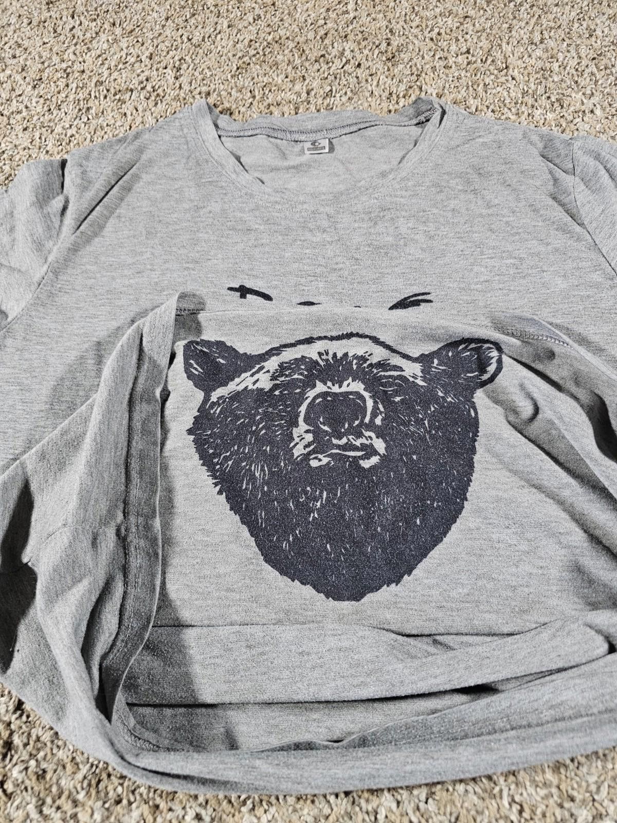 The Unbranded Brand Bear Hug? Flip Up Mask Tshirt Gray Size US S / EU 44-46 / 1 - 4 Thumbnail