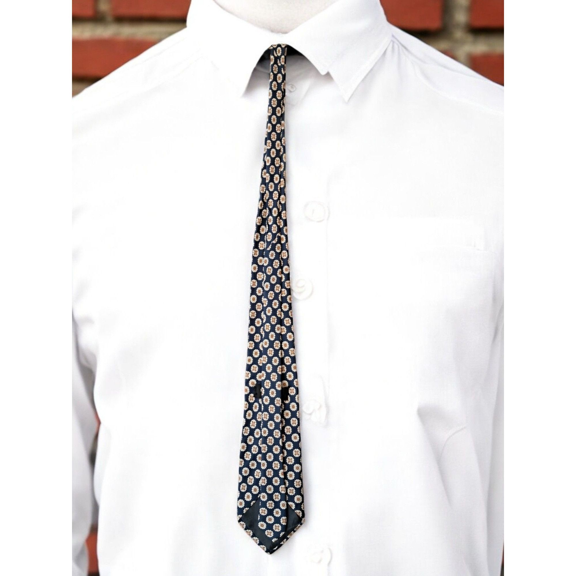 Vintage Vintage 1980s-1990s St. Andrea Milano 100% Silk Tie—Navy & C Size ONE SIZE - 2 Thumbnail