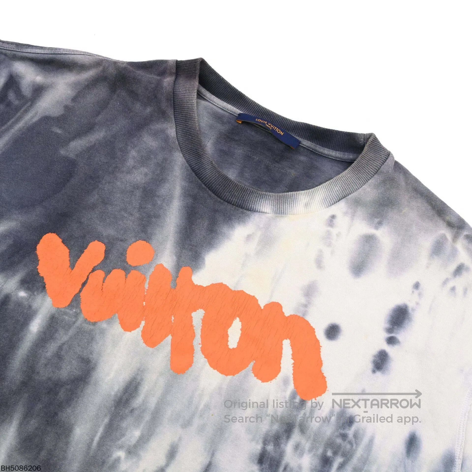 Louis Vuitton louis vuitton short sleeve graphic t-shirt. Size US XL / EU 56 / 4 - 4 Thumbnail