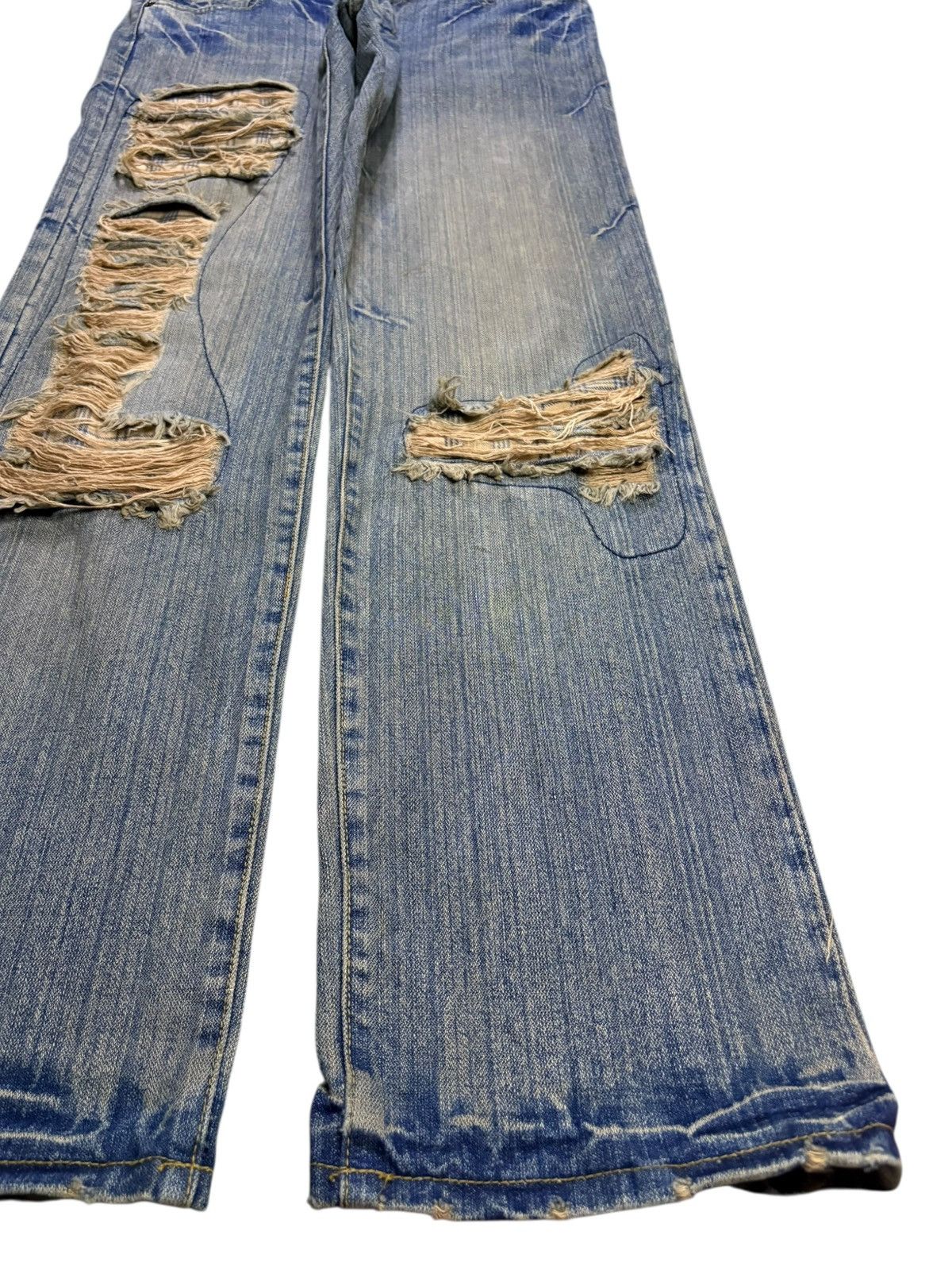 Japanese Brand Vintage Japanese Brand Rusty Distressed Loose Jeans Size US 33 - 7 Thumbnail