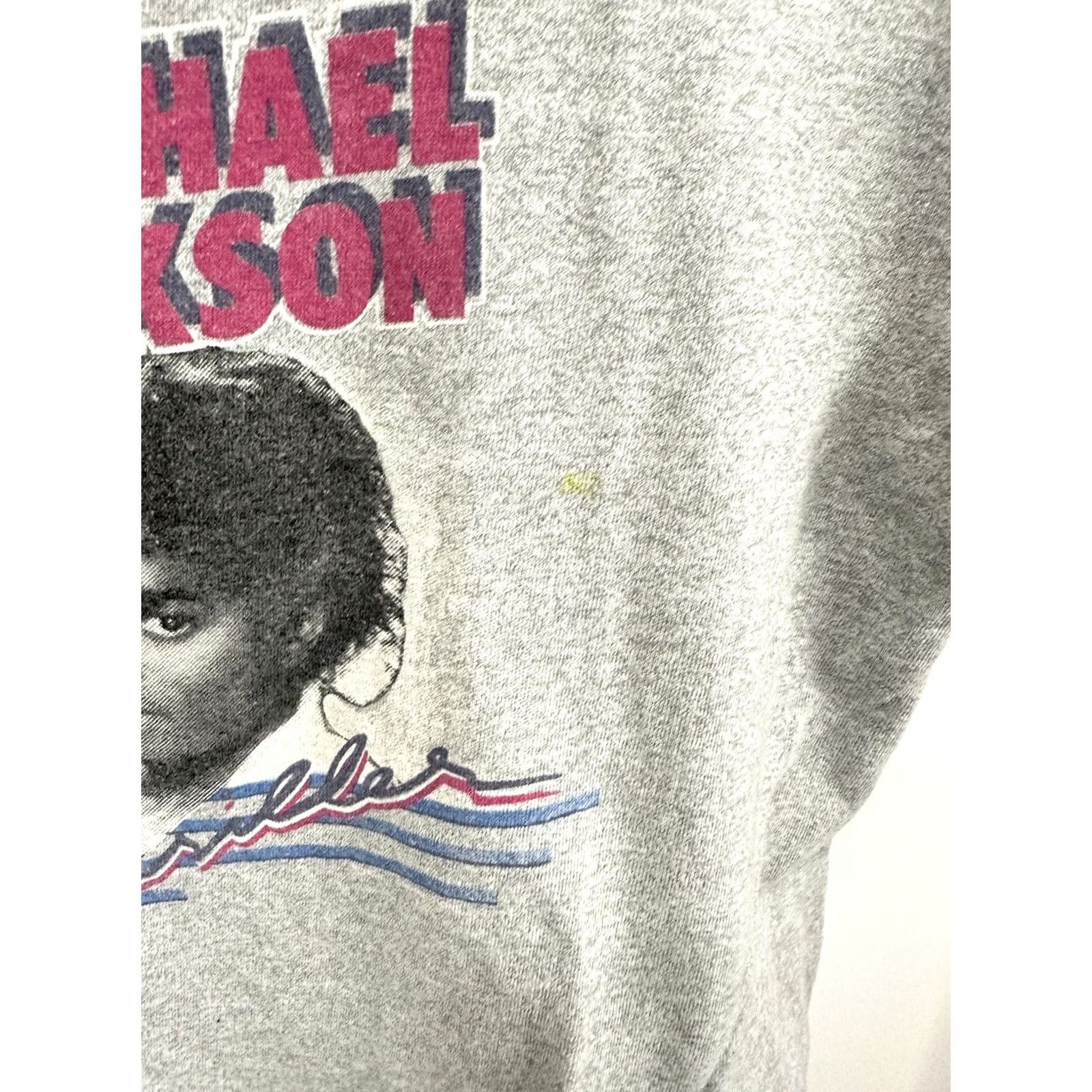 Vintage VTG 80s Michael Jackson Thriller Tour Concert Gray T-Shirt XS Mens Adults XS Size Gray Michael Jackson Band Concert Tshirt Shirt T-Shirt Size US XS / EU 42 / 0 - 5 Thumbnail