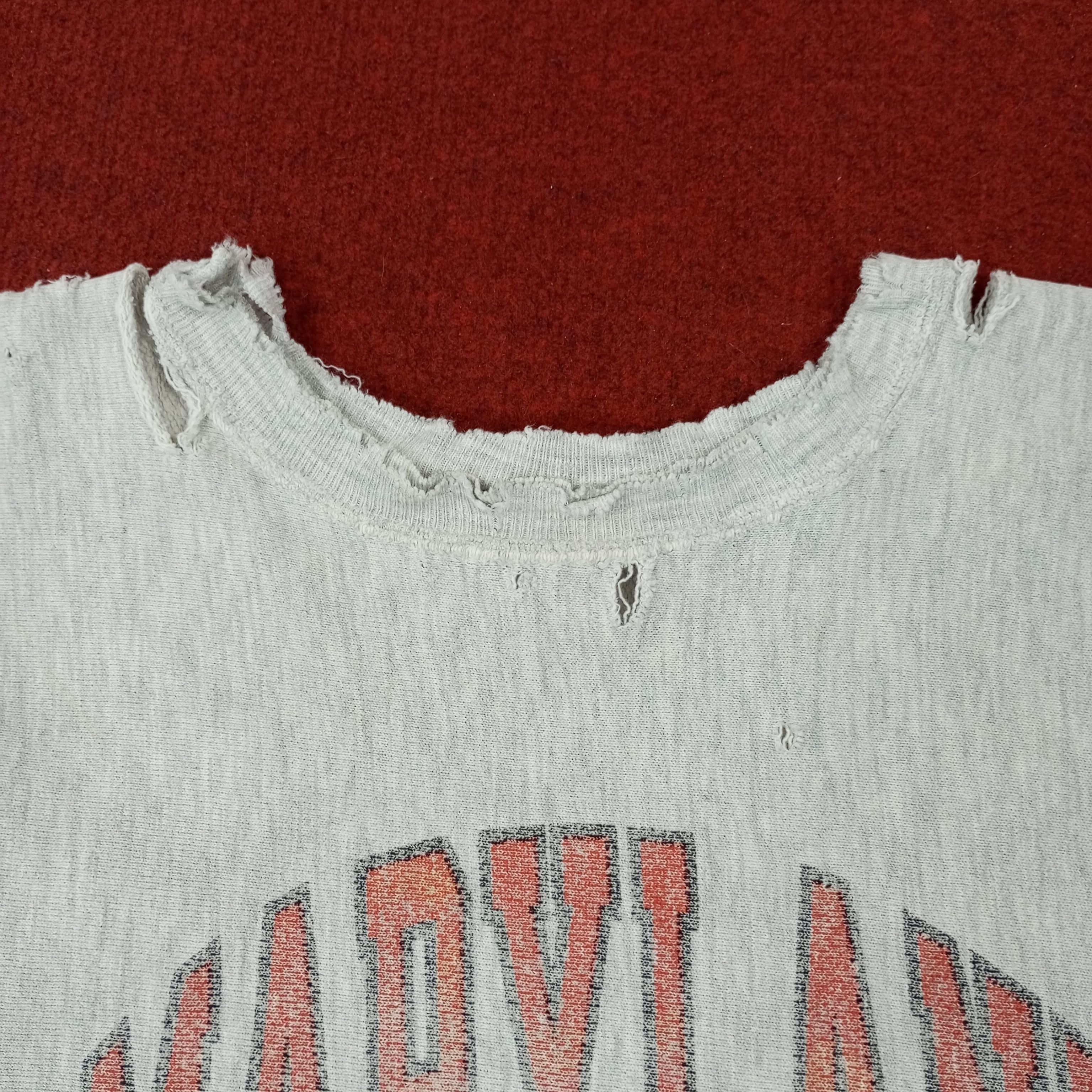 Champion × NFL × Vintage Maryland Football Distressed Champion Sweatshirt Size US S / EU 44-46 / 1 - 3 Thumbnail