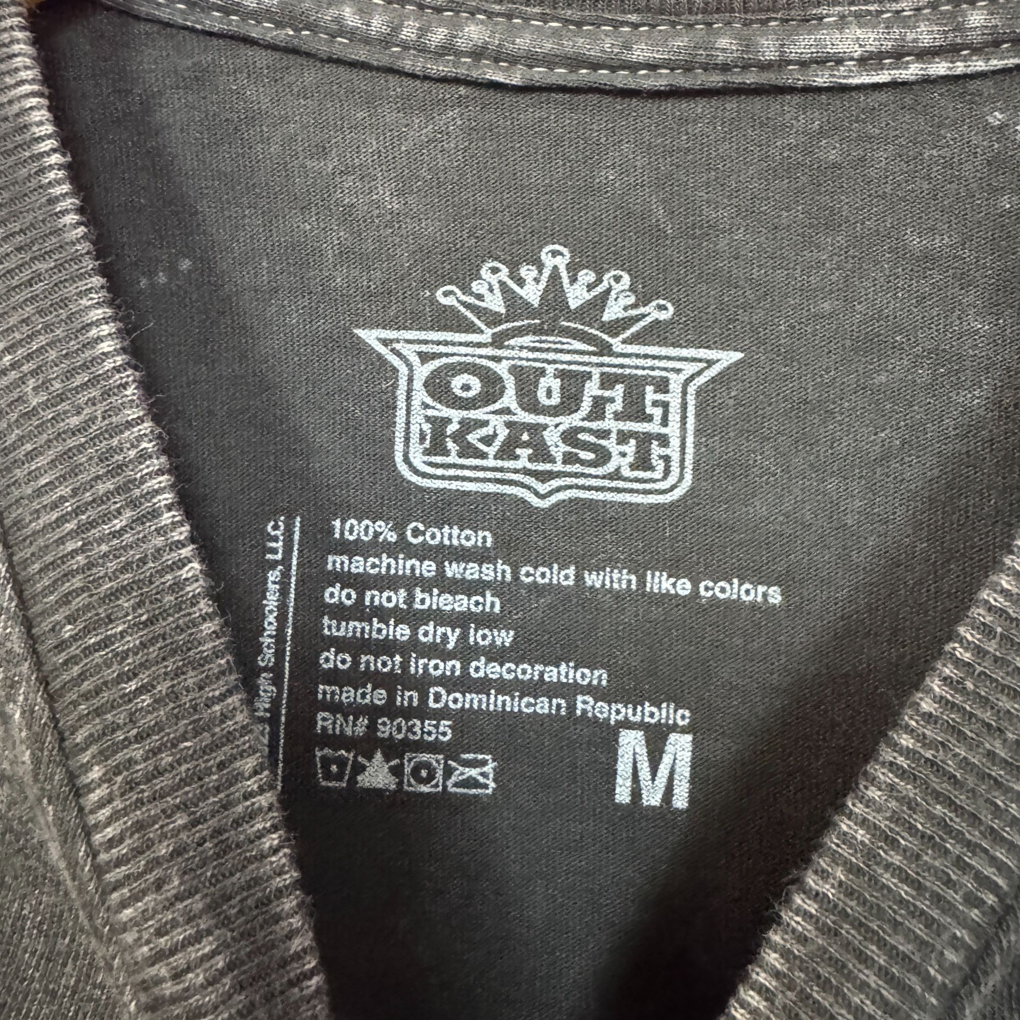 Outkast OutKast Ms Jackson Lyrics Stankonia Album Art Hip Hop Tee M Size US M / EU 48-50 / 2 - 4 Thumbnail