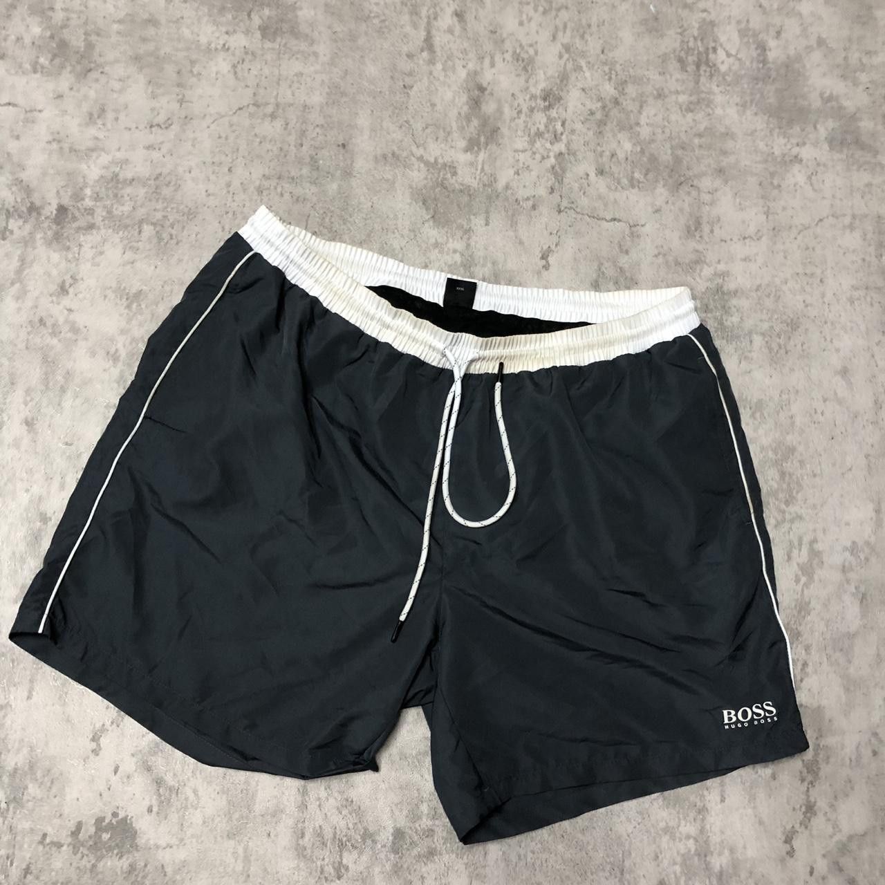 Hugo Boss Hugo boss swimwear vacation beach water Size US 40 / EU 56 - 1 Thumbnail