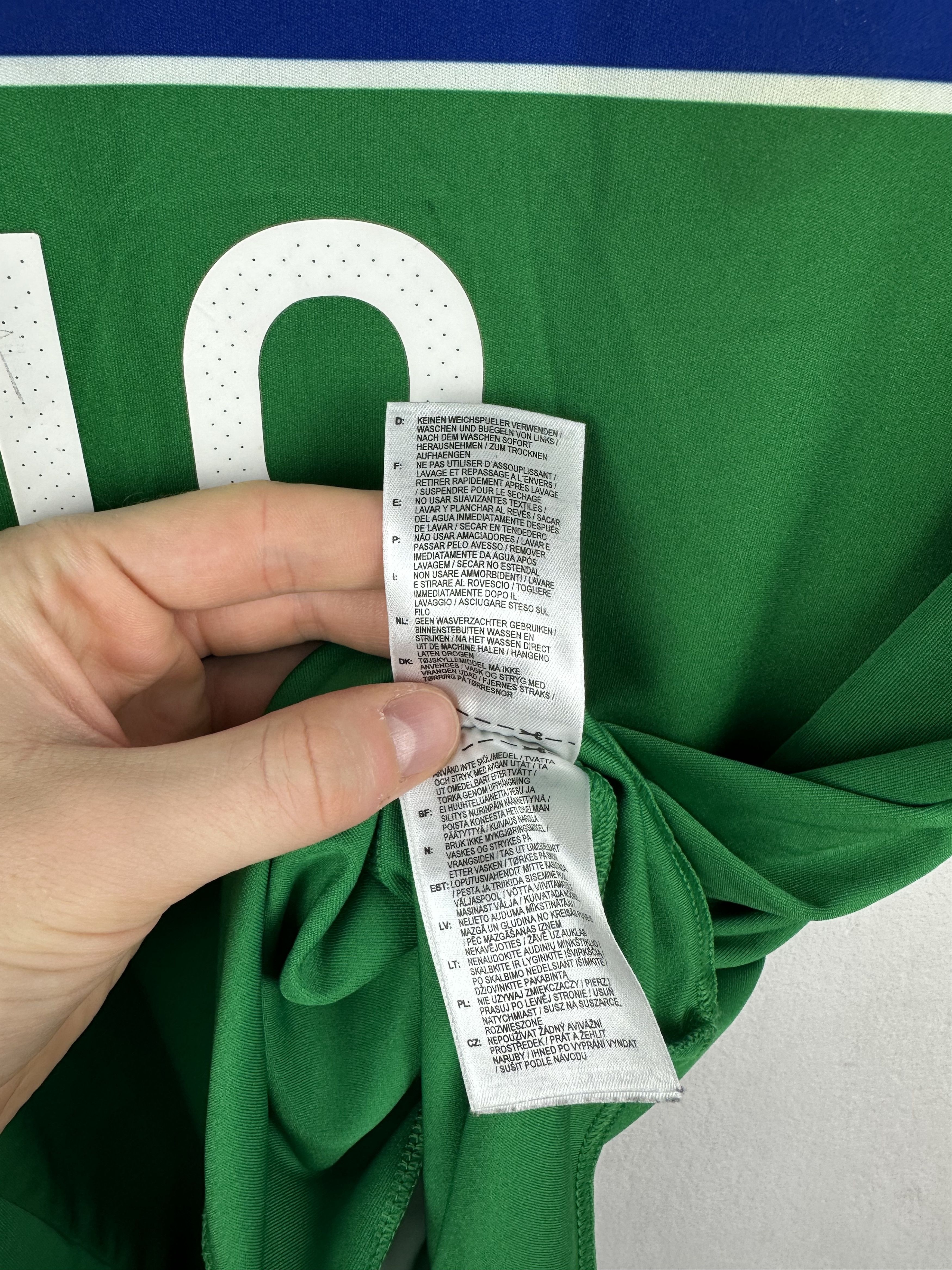 Adidas Northern Ireland football shirt 2015 #19 Allan Adidas Jersey Size US L / EU 52-54 / 3 - 13 Thumbnail