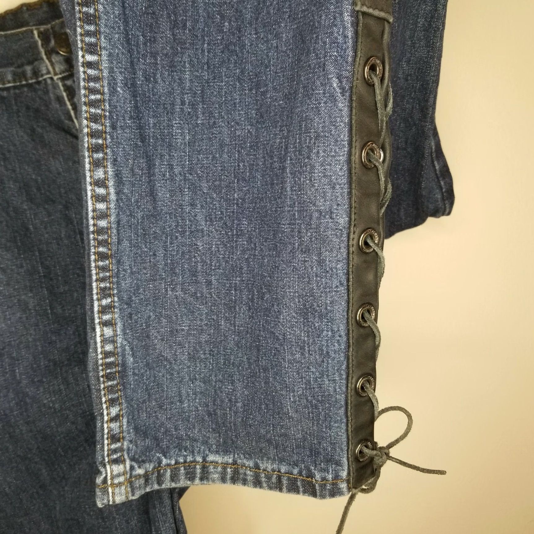 Harley Davidson VINTAGE Harley-Davidson Jeans Women Straight Lace-Up Blue 32x30 Adult Women blue jeans? Size 32" / US 10 / IT 46 - 3 Thumbnail