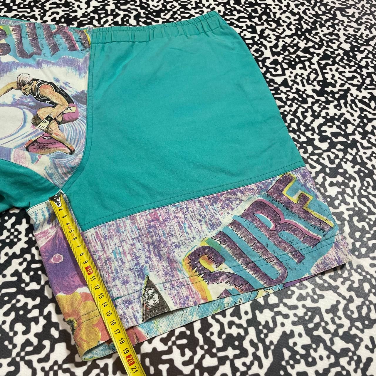 Vintage Vintage 90s Art Surf Hawaiian Style Retro Shorts Size US 32 / EU 48 - 14 Thumbnail