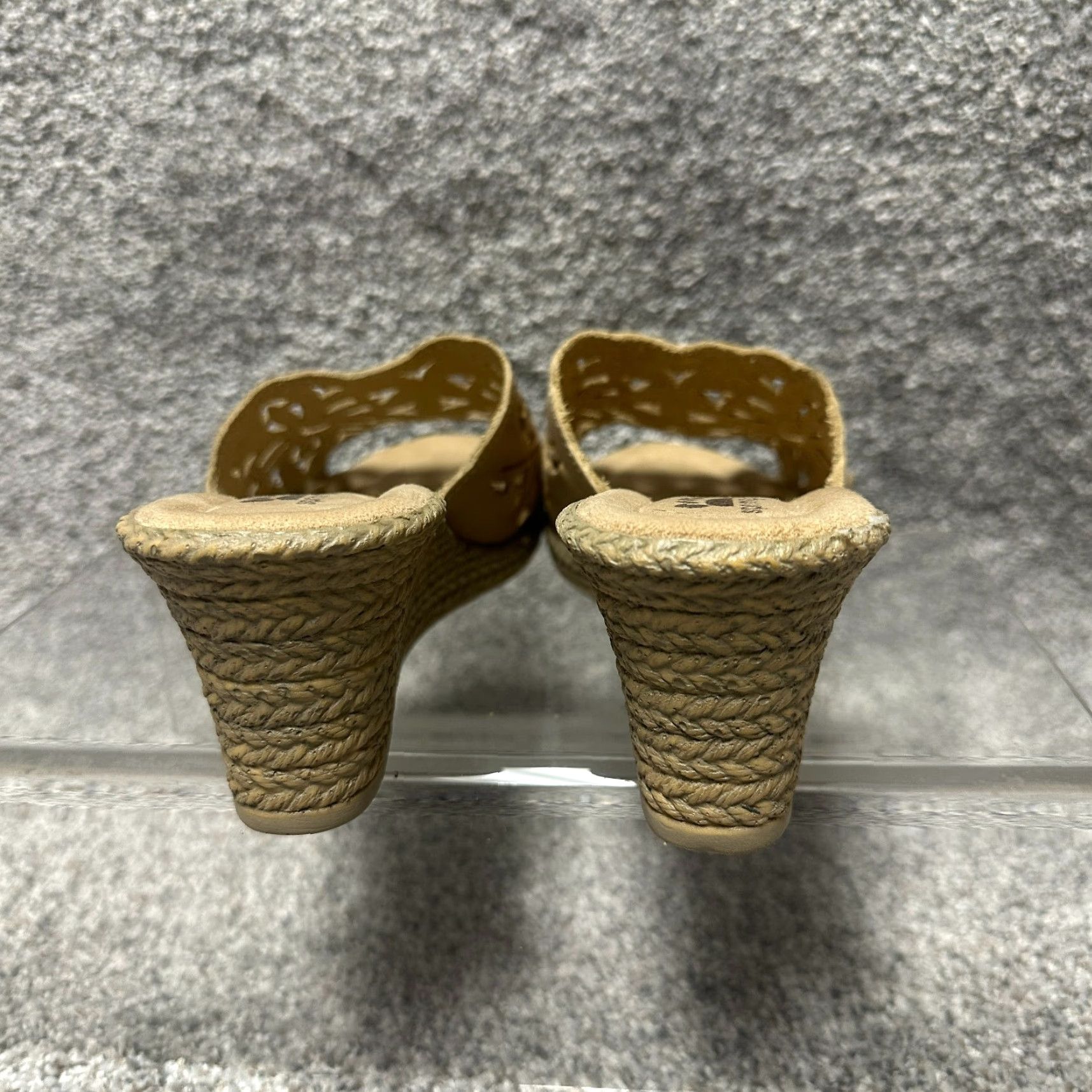 Vintage Spring Step Sandals Women's 37 Leather Espadrille Wedge Retro Boho Y2K Beige Slip On Comfortable Breathable Floral Pattern EU 37 US 6.5-7 Boots? Size US 7 / IT 37 - 6 Thumbnail