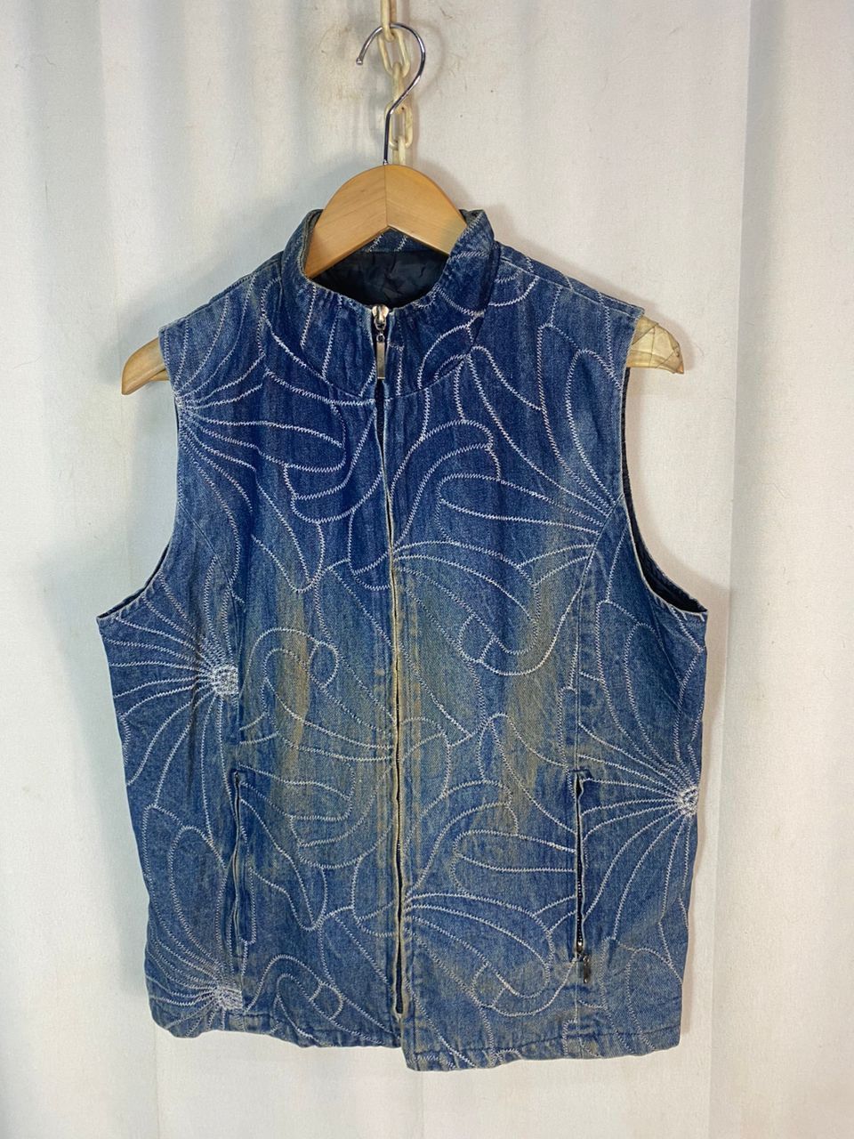 Japanese Brand Gabin distressed denim vest Size US M / EU 48-50 / 2 - 4 Thumbnail