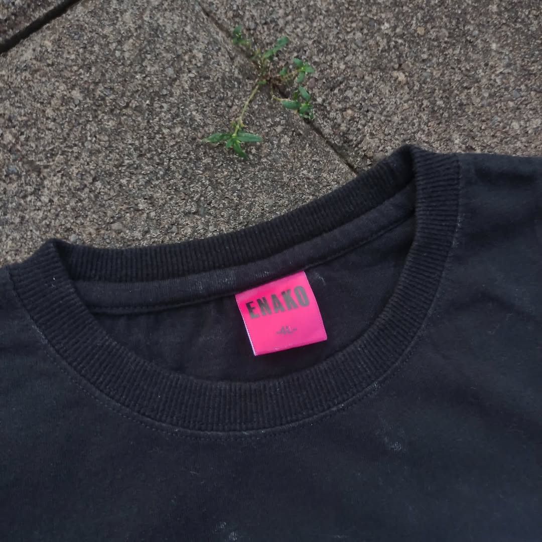 Banana Republic Enako Cosplayer Idol Tee Size US XL / EU 56 / 4 - 3 Thumbnail