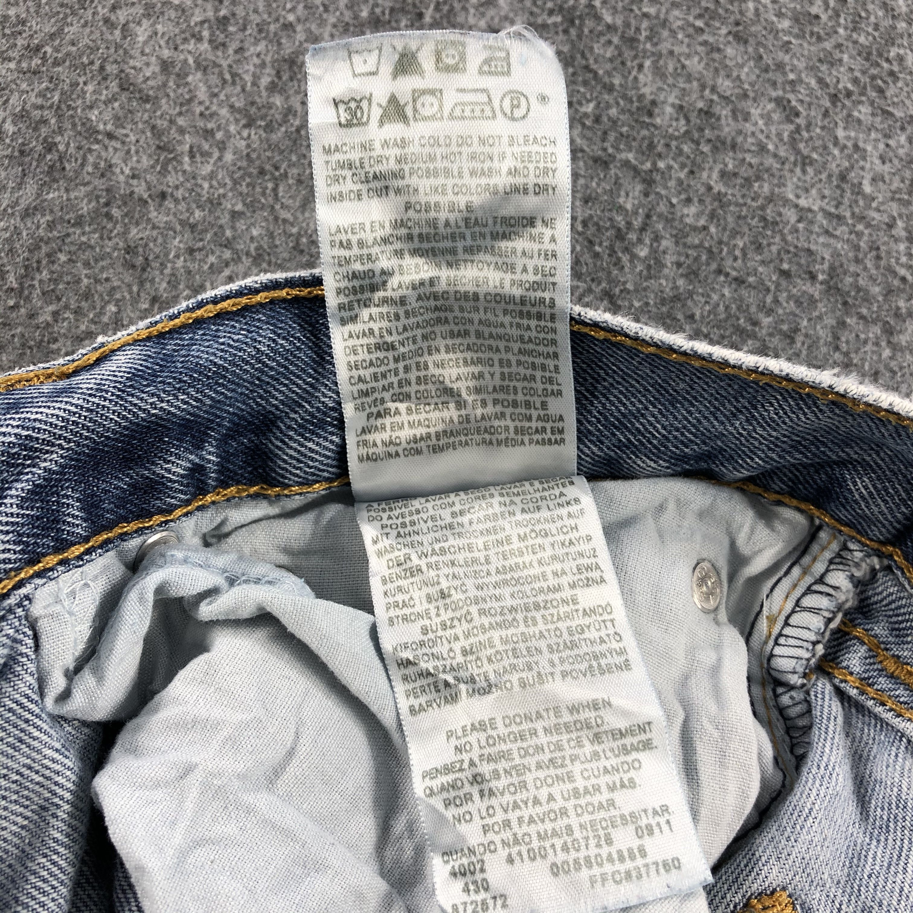 Levi's × Vintage Vintage Levis Jeans Lot 560-JM820 Size US 36 / EU 52 - 11 Thumbnail