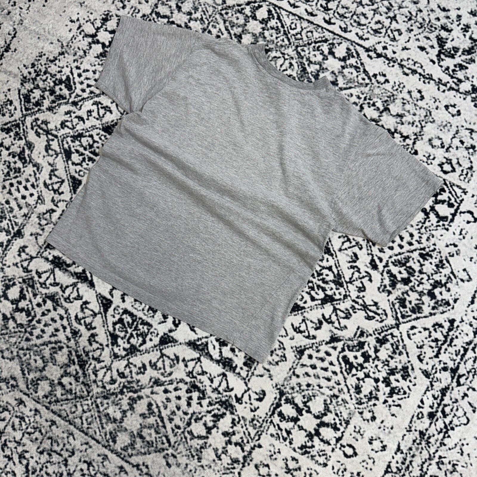Vintage Vintage Gray Cotton T-Shirt Size M Bart Gravity Skate Y2K Size US M / EU 48-50 / 2 - 9 Thumbnail