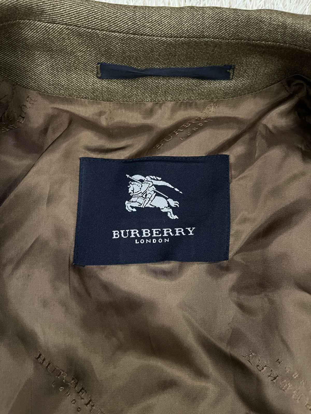 Burberry Vintage Burberry Mens Trench Coat 100%PURE NEW WOOL jacket Size US M / EU 48-50 / 2 - 4 Thumbnail