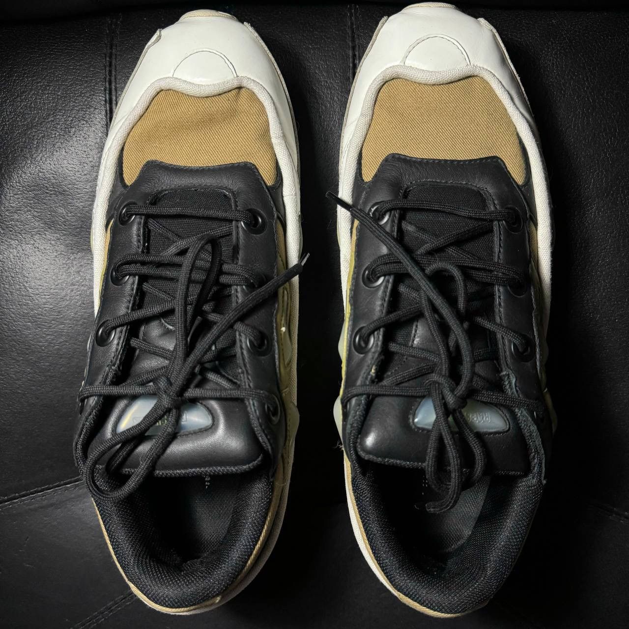 Adidas × Raf Simons 11us Adidas Raf Simons Ozweego Khaki Size US 11 / EU 44 - 8 Thumbnail