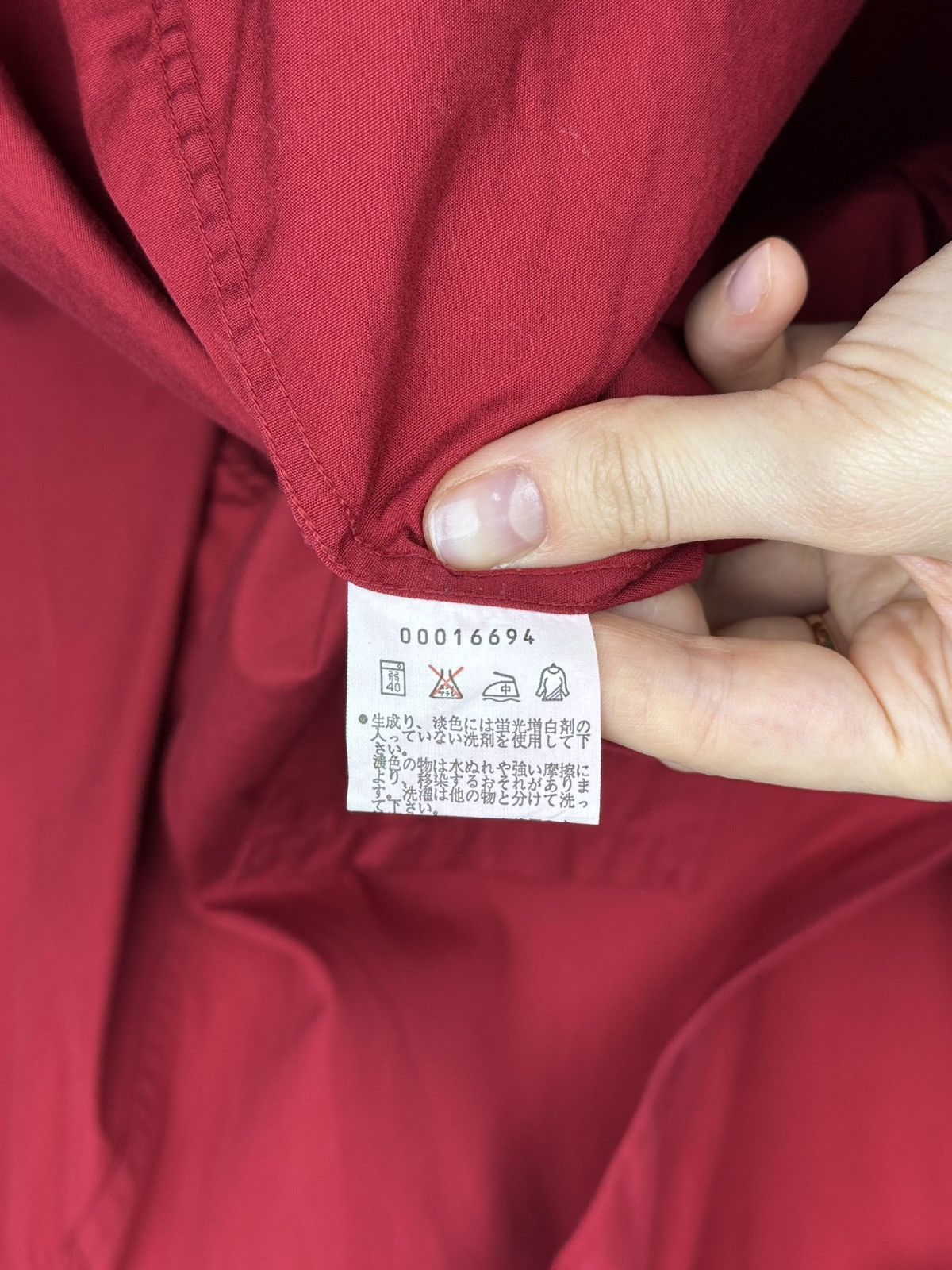 agnes b. agnes b. made in Japan vintage red w/ metal button ls shirt Size US L / EU 52-54 / 3 - 11 Thumbnail