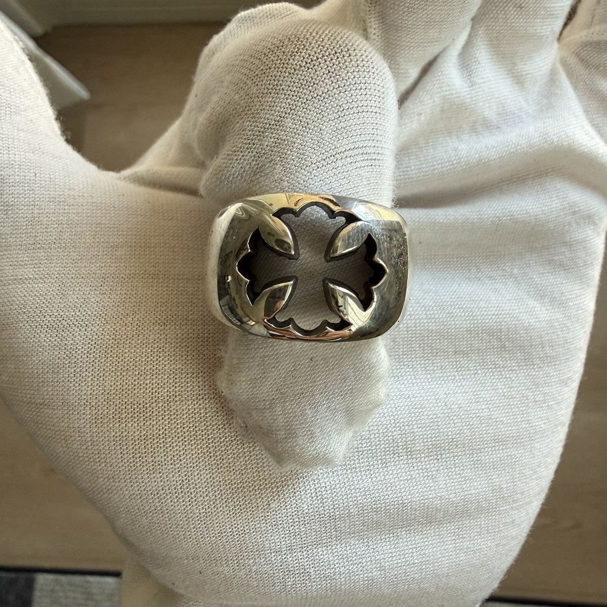 Chrome Hearts CHROME HEARTS NEGATIVE PLUS RING | Grailed