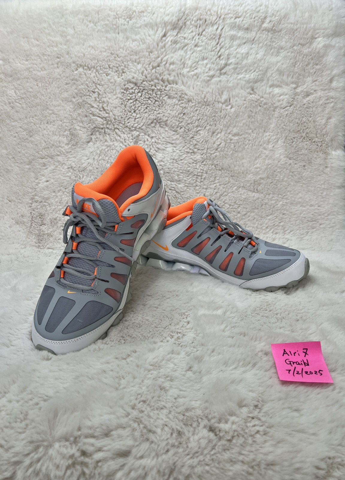 Nike Nike Sneakers REAX 8 TR Wolf Grey Total Orange Size US 10.5 / EU 43-44 - 1 Thumbnail