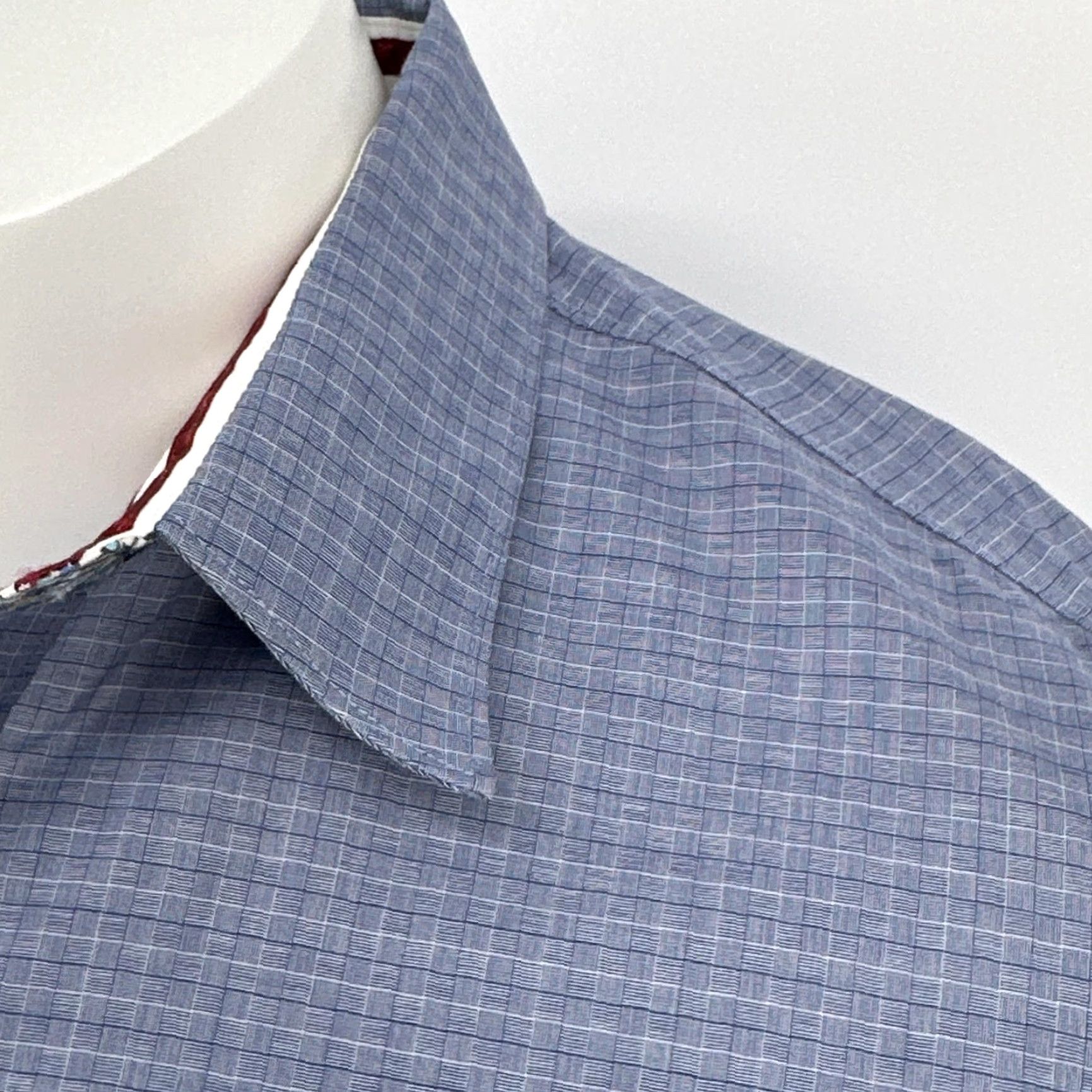 Robert Graham Robert Graham Shirt Mens XL Blue Check Tailored Fit Contrast Cuff Button Up Size US XL / EU 56 / 4 - 2 Thumbnail