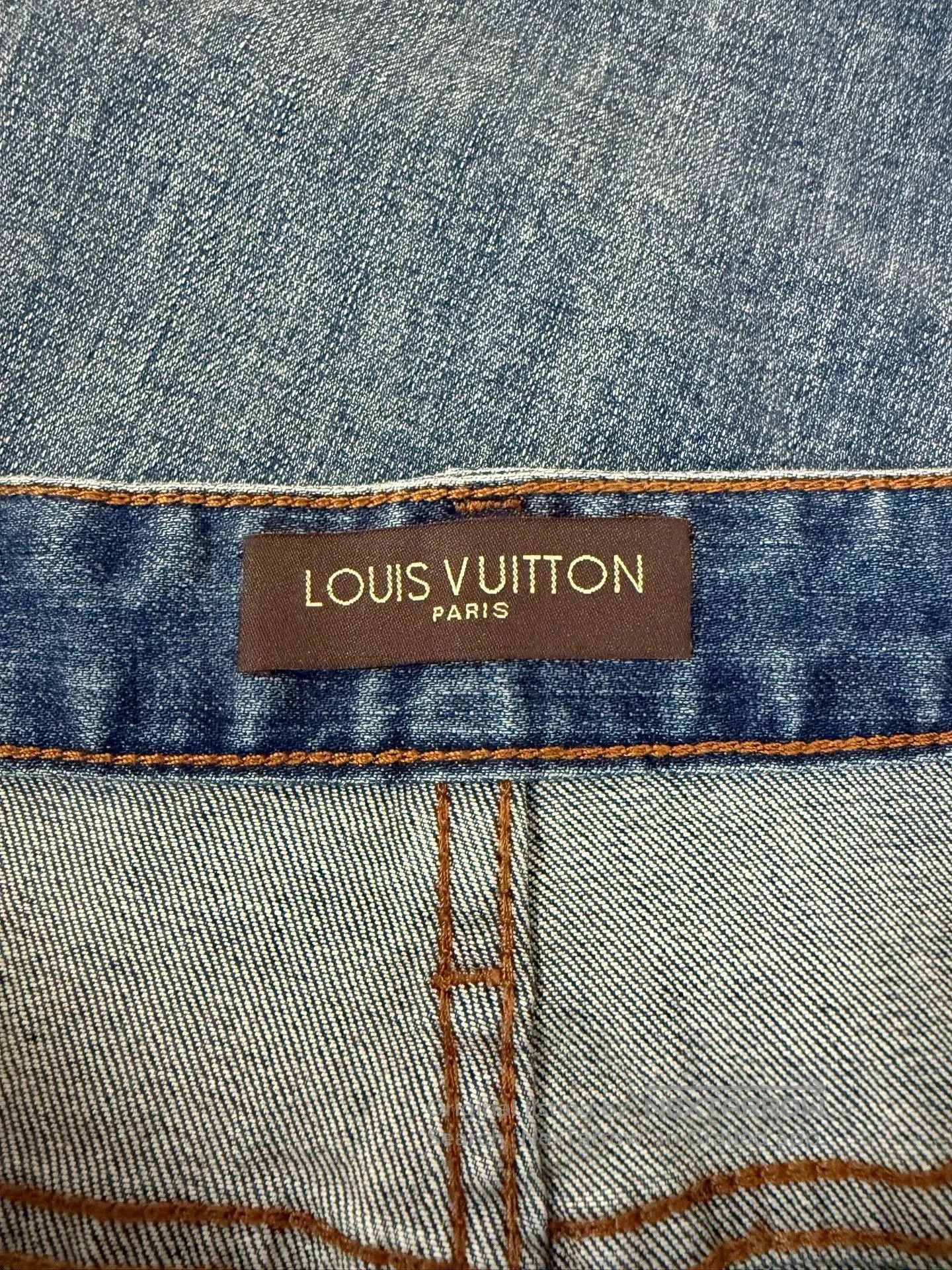 Louis Vuitton Louis Vuitton Blue Jeans. Size 35" - 7 Thumbnail