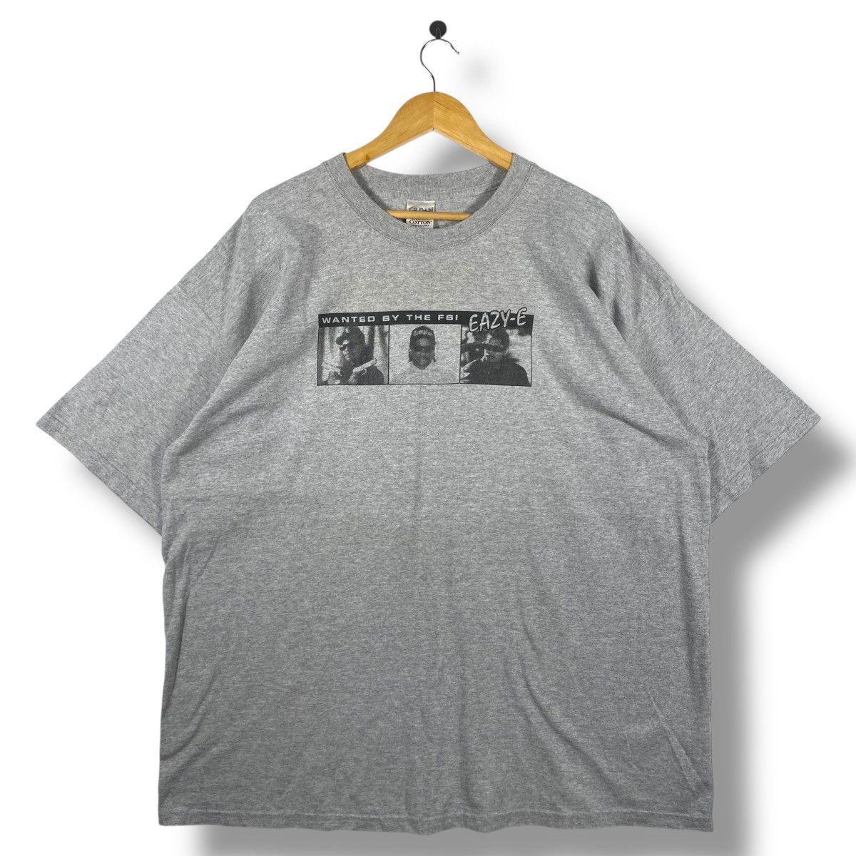 Rap Tees Vintage EAZY-E Wanted By The Fbi NWA Rap Tee Shirt Size US XXL / EU 58 / 5 - 1 Thumbnail