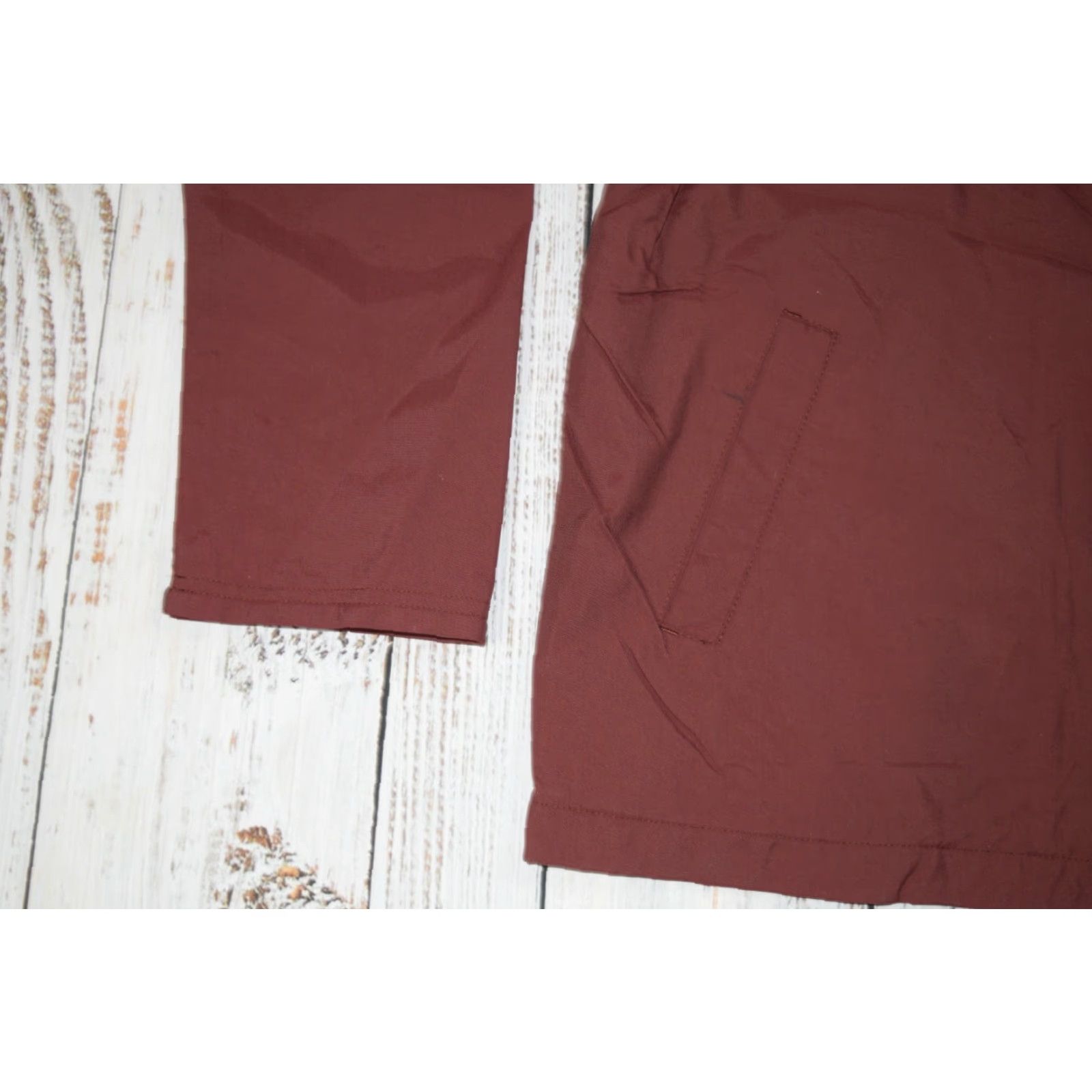 Vintage VINTAGE DC Skateboarding Coach Jacket Mens Cotton Blend Maroon Snap Front Lined Size M, Red, 90s, Workwear, Casual Jacket Size US M / EU 48-50 / 2 - 4 Thumbnail