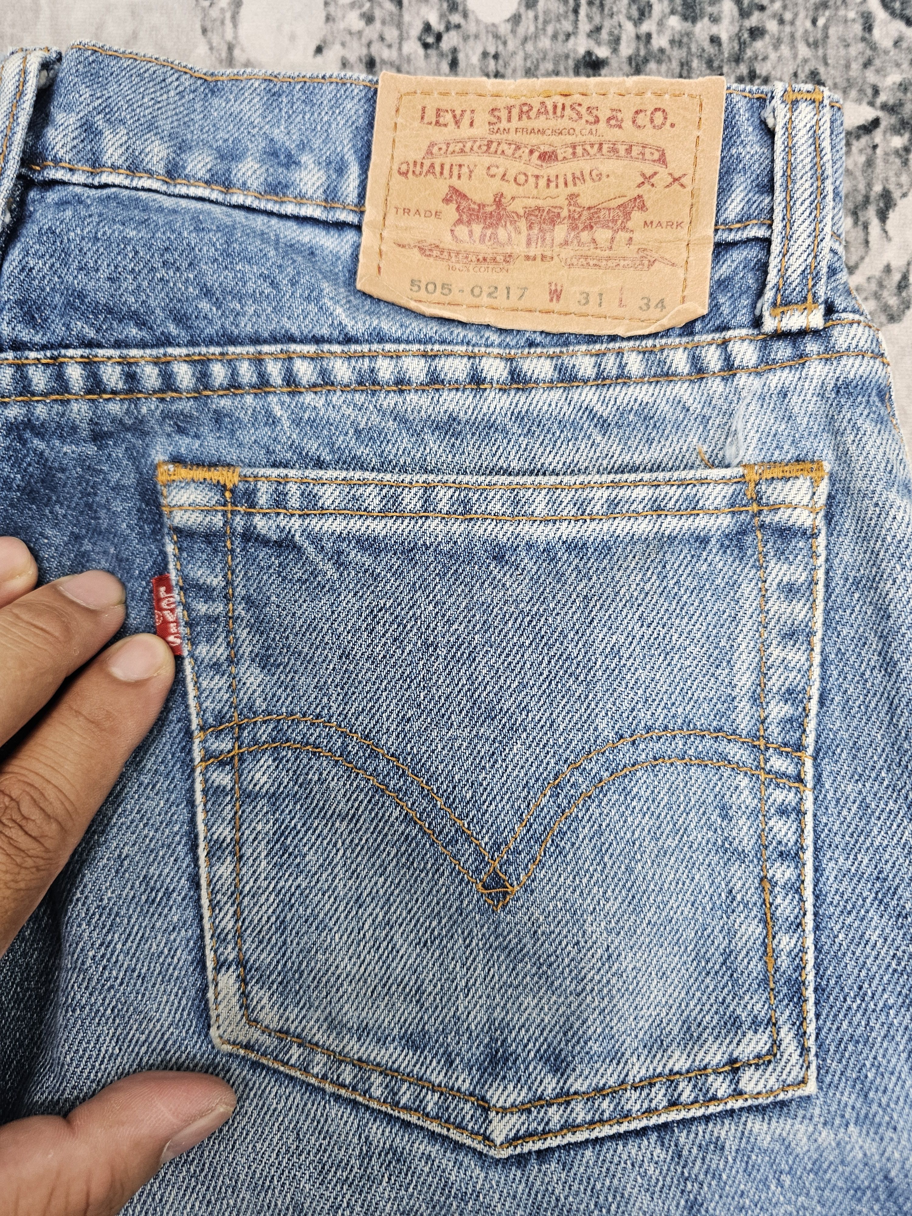Levi's Vintage Clothing Vtg LEVIS 505 Straight Cut Faded Blue Jeans L0558 Size 30X29 Size US 30 / EU 46 - 8 Thumbnail