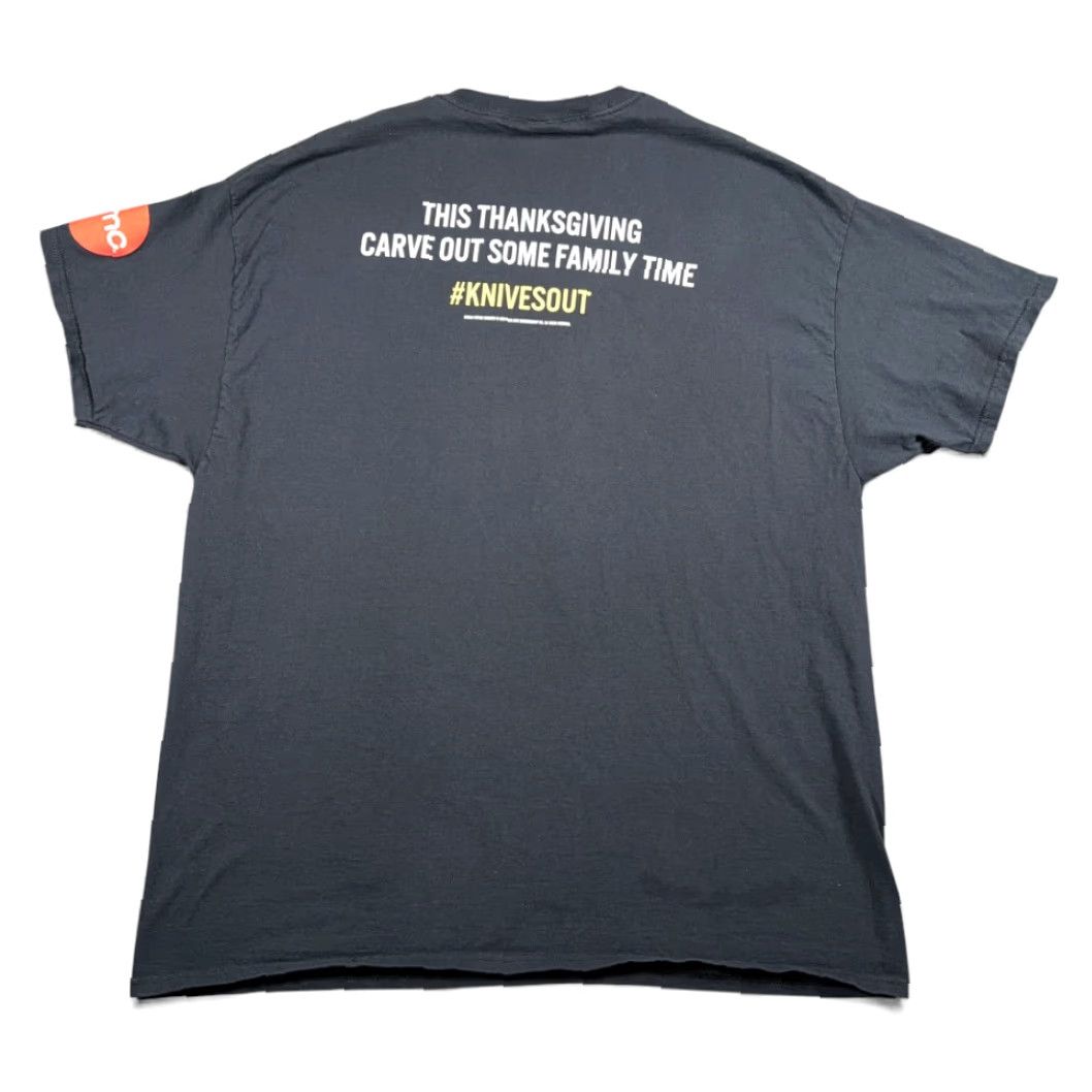 Fruit Of The Loom VINTAGE Knives Out Shirt Adult 2XL Black Movie Promo AMC Theater Swag Film Mens T-Shirt Crew Neck Short Sleeve Cotton Graphic Size US XXL / EU 58 / 5 - 3 Thumbnail