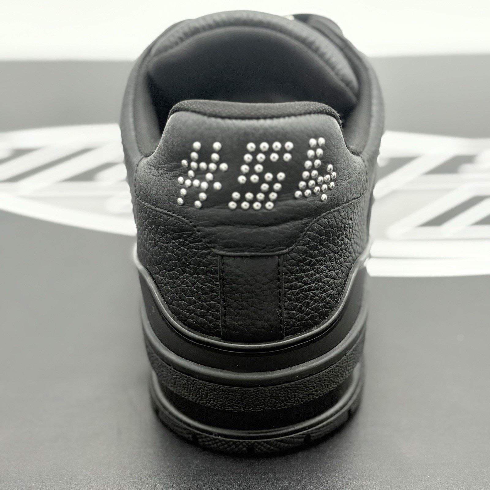 Louis Vuitton 9-9.5 Louis Vuitton Studded Trainer ' Black ' | SUPER CLEAN! Size US 9 / EU 42 - 3 Thumbnail