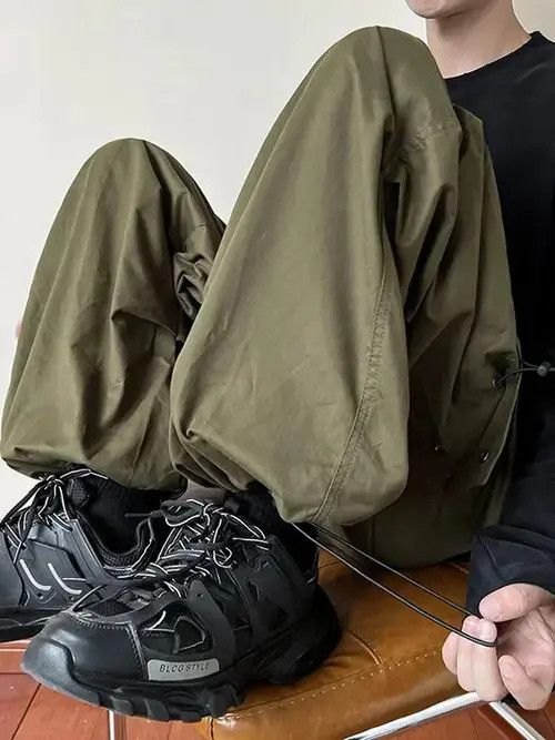 Japanese Brand Vintage Streetwear black cargo parachute pants y2k Size US 32 / EU 48 - 5 Thumbnail