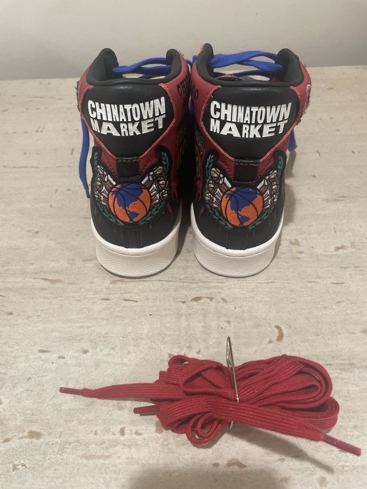 Converse Converse x Chinatown Market x Chicago Bulls Size US 9.5 / EU 42-43 - 6 Thumbnail