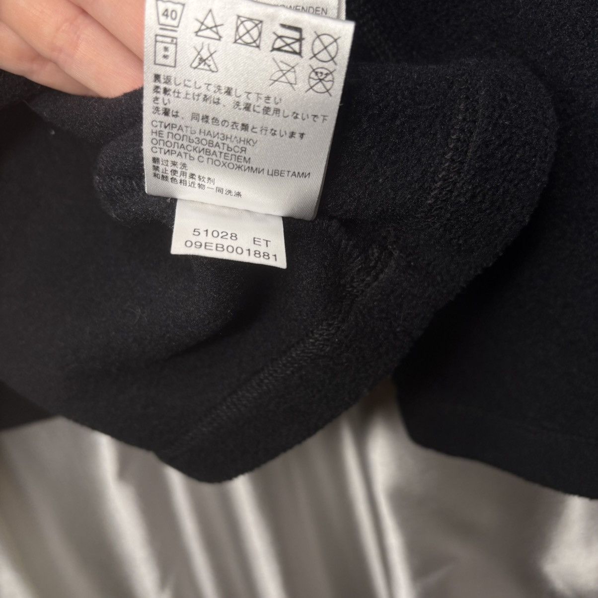 Jack Wolfskin × Vintage black Jack wolfskin fleece sweatshirt with logo embroidery Size US S / EU 44-46 / 1 - 12 Thumbnail