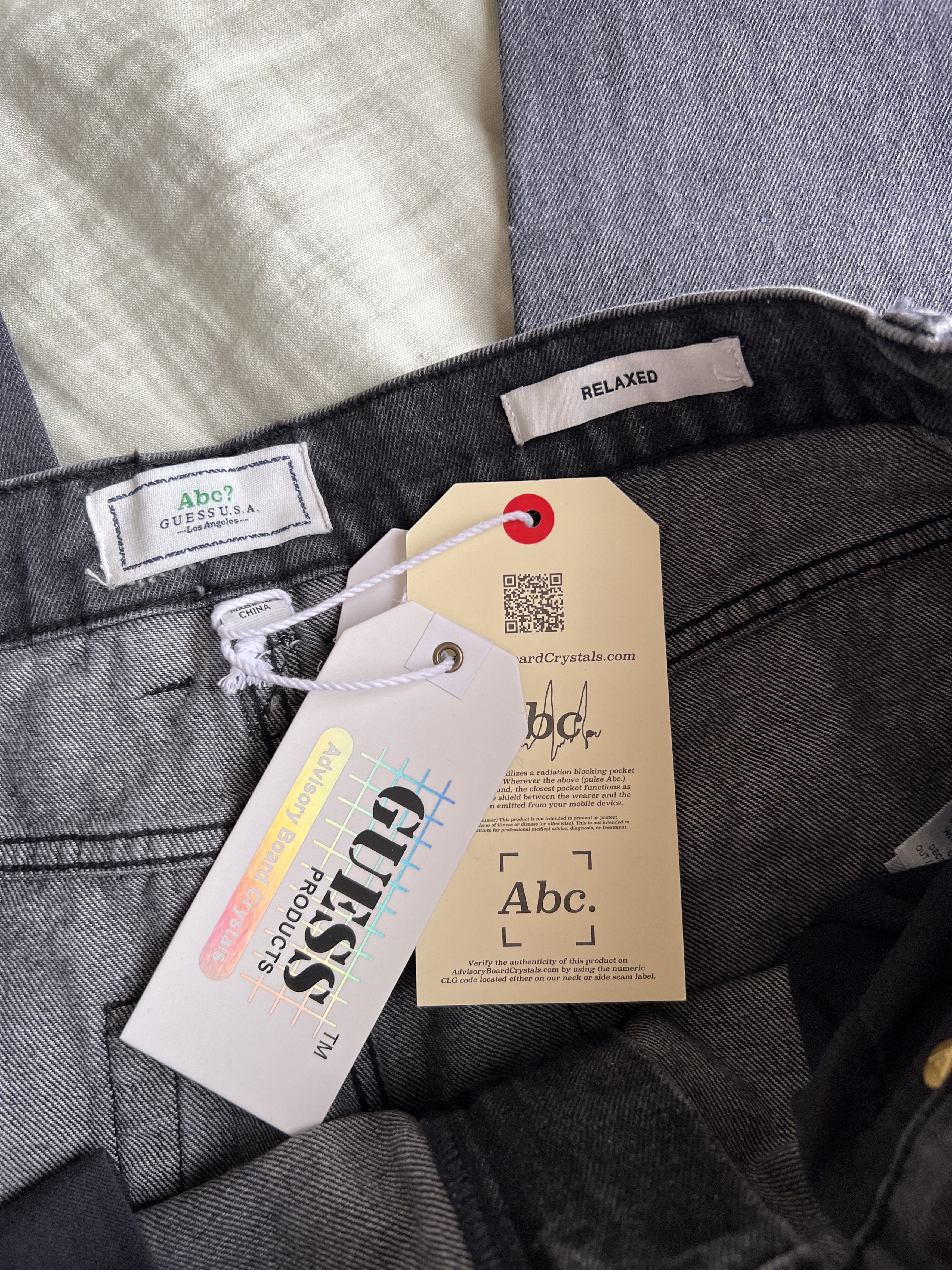 Advisory Board Crystals × Guess Advisory Board Crystals Guess ABC? Painted Denim Jeans Size US 32 / EU 48 - 6 Thumbnail