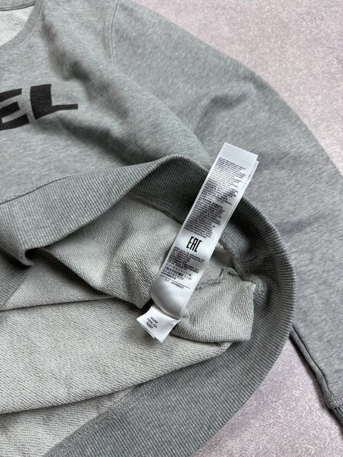 Diesel Vintage Diesel Big Logo Sweatshirt Y2K XL Size US XL / EU 56 / 4 - 5 Thumbnail