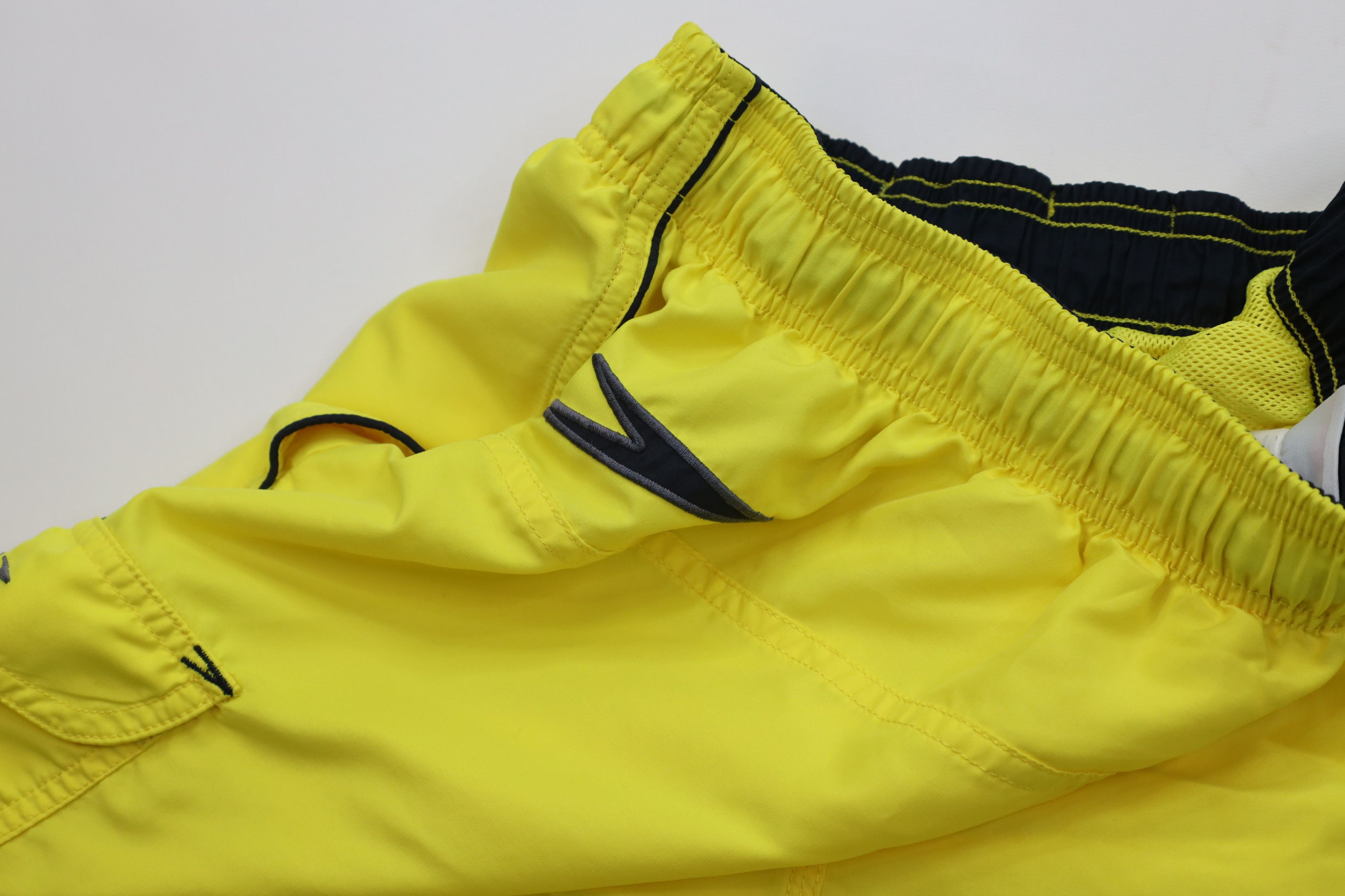 Speedo Vintage Speedo Lined Above Knee Swim Trunks Shorts Yellow Size US 34 / EU 50 - 10 Thumbnail