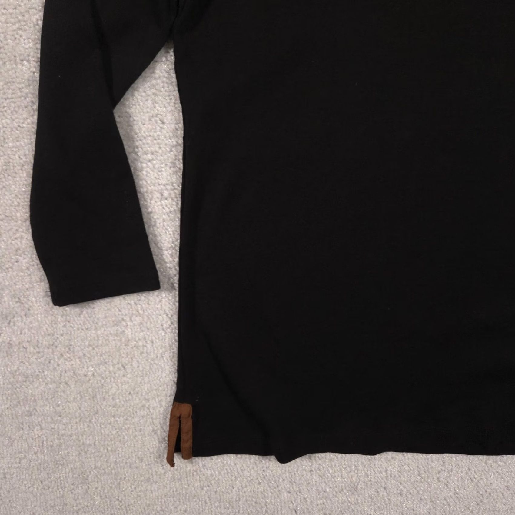 Ralph Lauren VINTAGE? No. Lauren Ralph Lauren Shirt Womens Medium Black Suede Trim 3/4 Sleeve Tunic Top Size M / US 6-8 / IT 42-44 - 4 Thumbnail