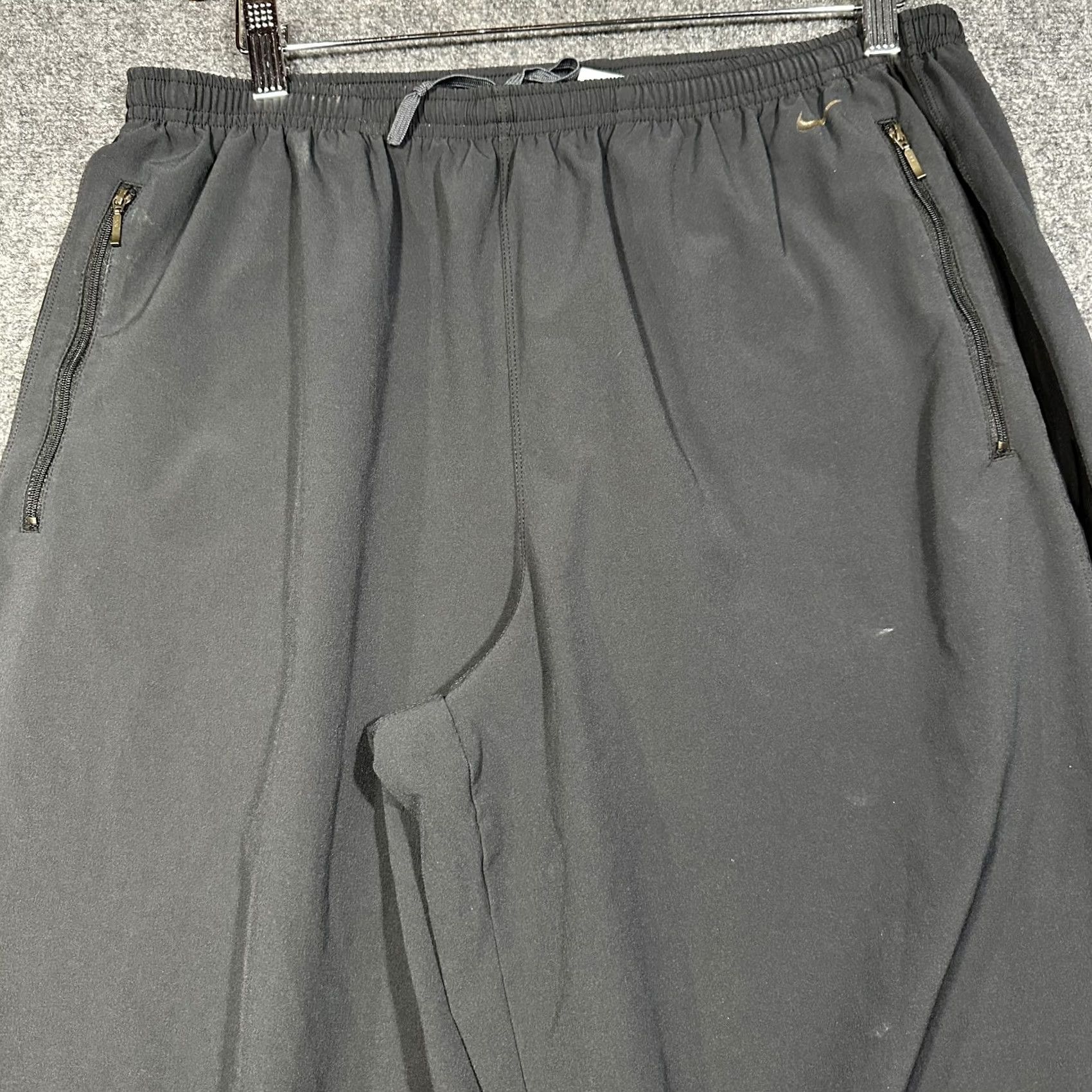 Nike Nike Track Pants Womens Large Black Zip Pockets Zip Ankles Elastic Tie Waist Regular Fit 30 Inseam Pockets Logo Fashion Activewear Shoes? Size 36" / US 14 / IT 50 - 3 Thumbnail
