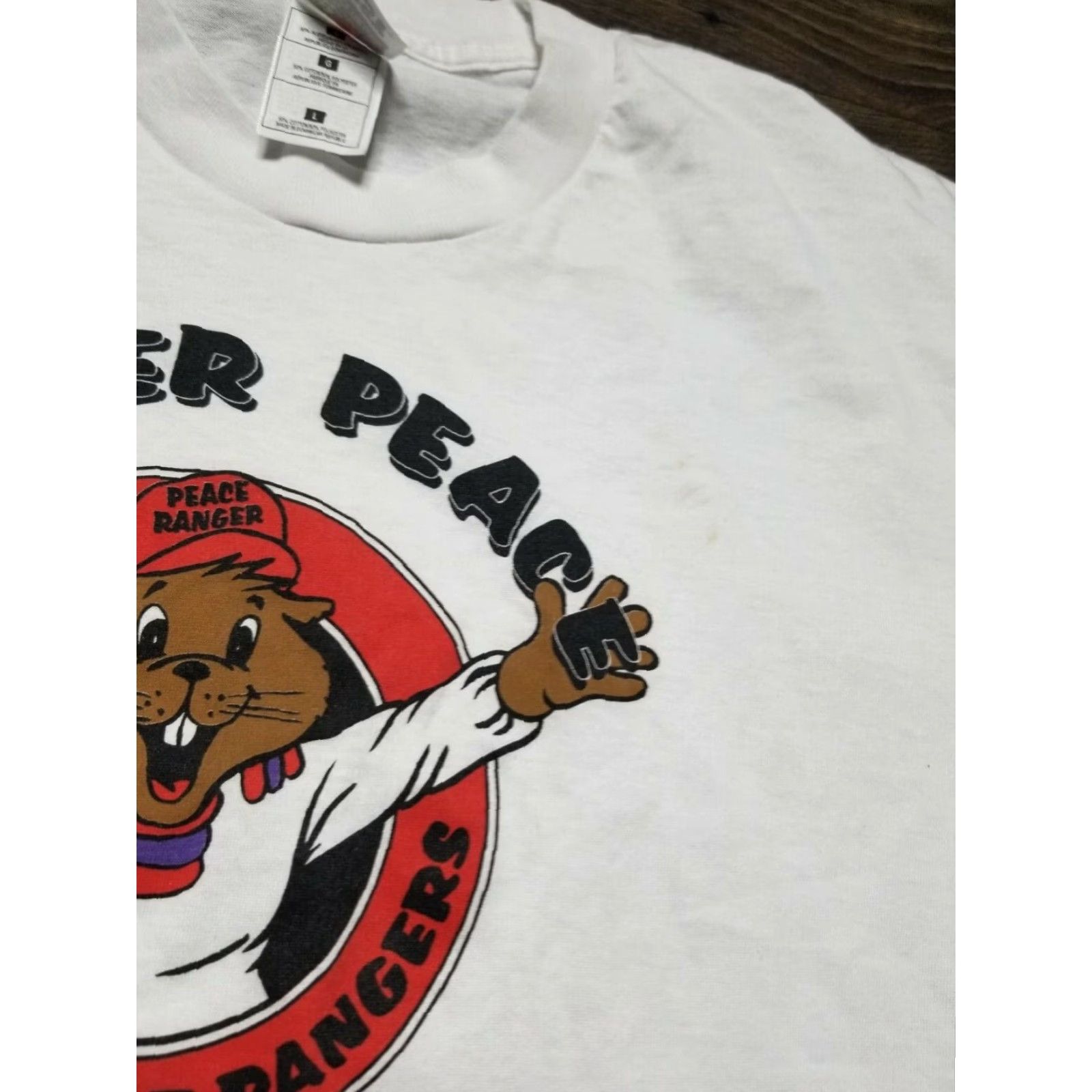 Fruit Of The Loom VINTAGE Fruit of the Loom Gopher Peace Rangers Logo Shirt Mens Large Distressed Graphic Tee 90s White Size US L / EU 52-54 / 3 - 4 Thumbnail