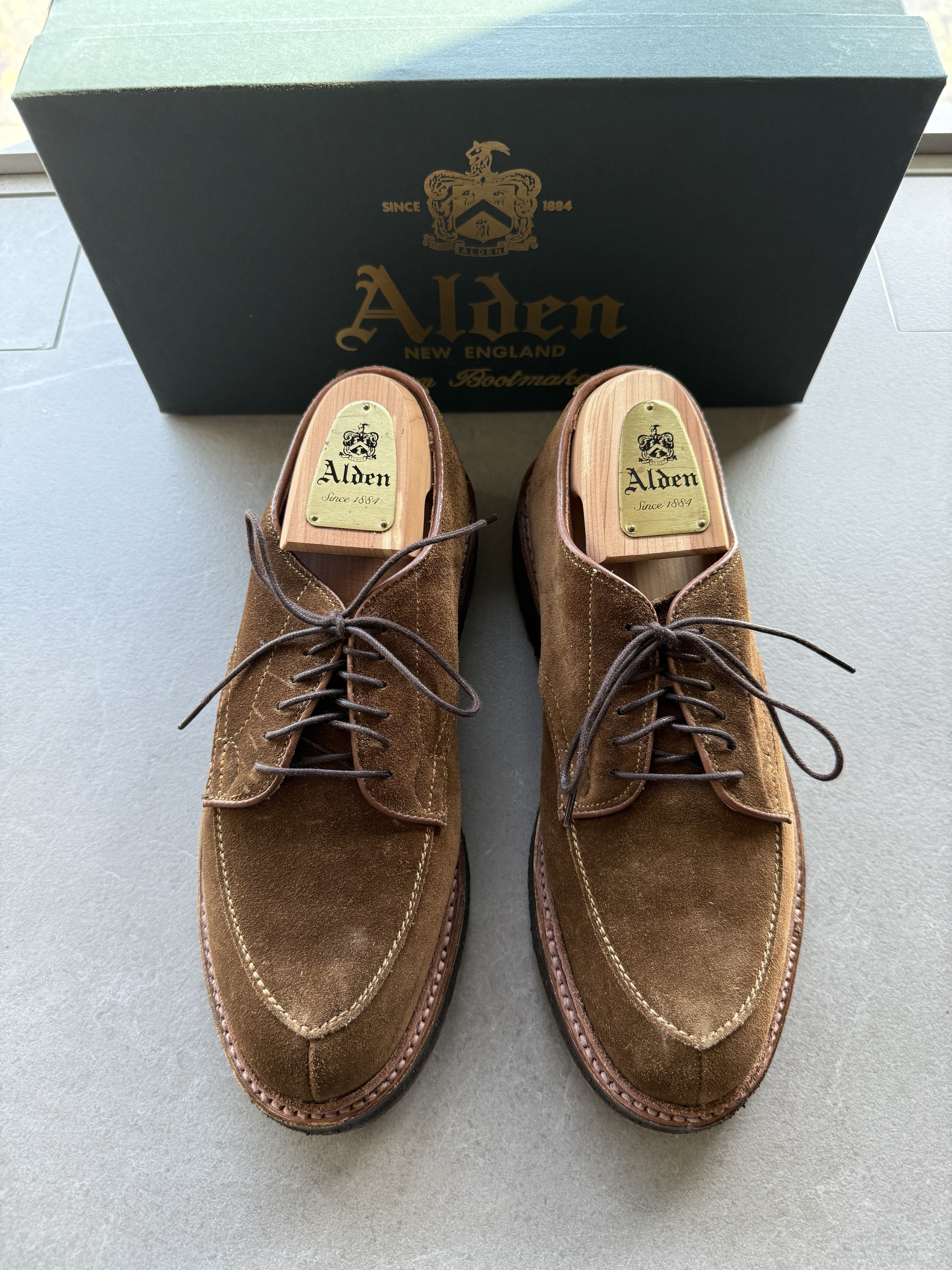 Alden Alden USA MTO Snuff Suede V Top Crepe Sole Shoes Barrie Last Size US 6 / EU 39 - 4 Thumbnail