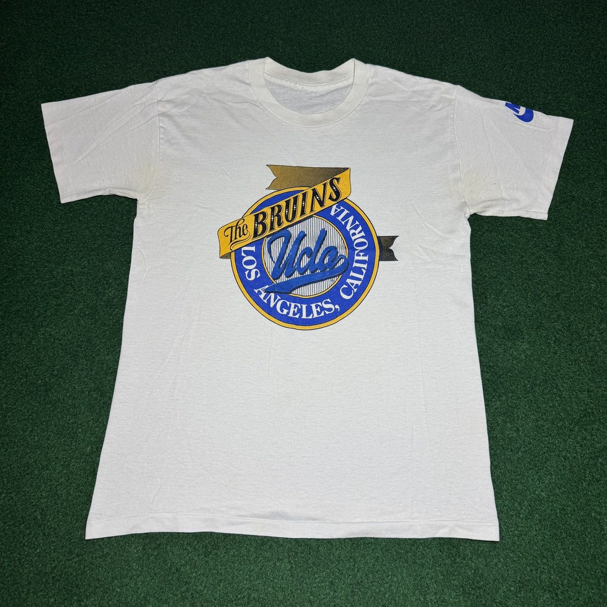 Nike × Vintage Vintage UCLA Bruins RARE Nike 70s Retro Collegiate T Shirt Size US M / EU 48-50 / 2 - 1 Thumbnail