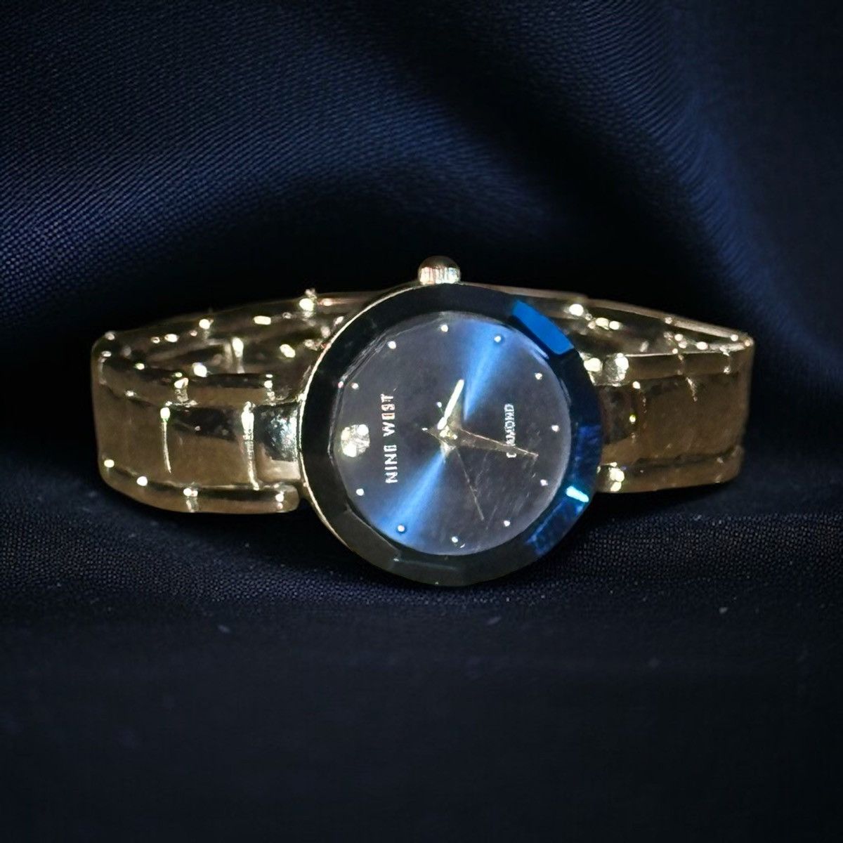 Nine West Nine West silver blue dial watch Size ONE SIZE - 1 Thumbnail