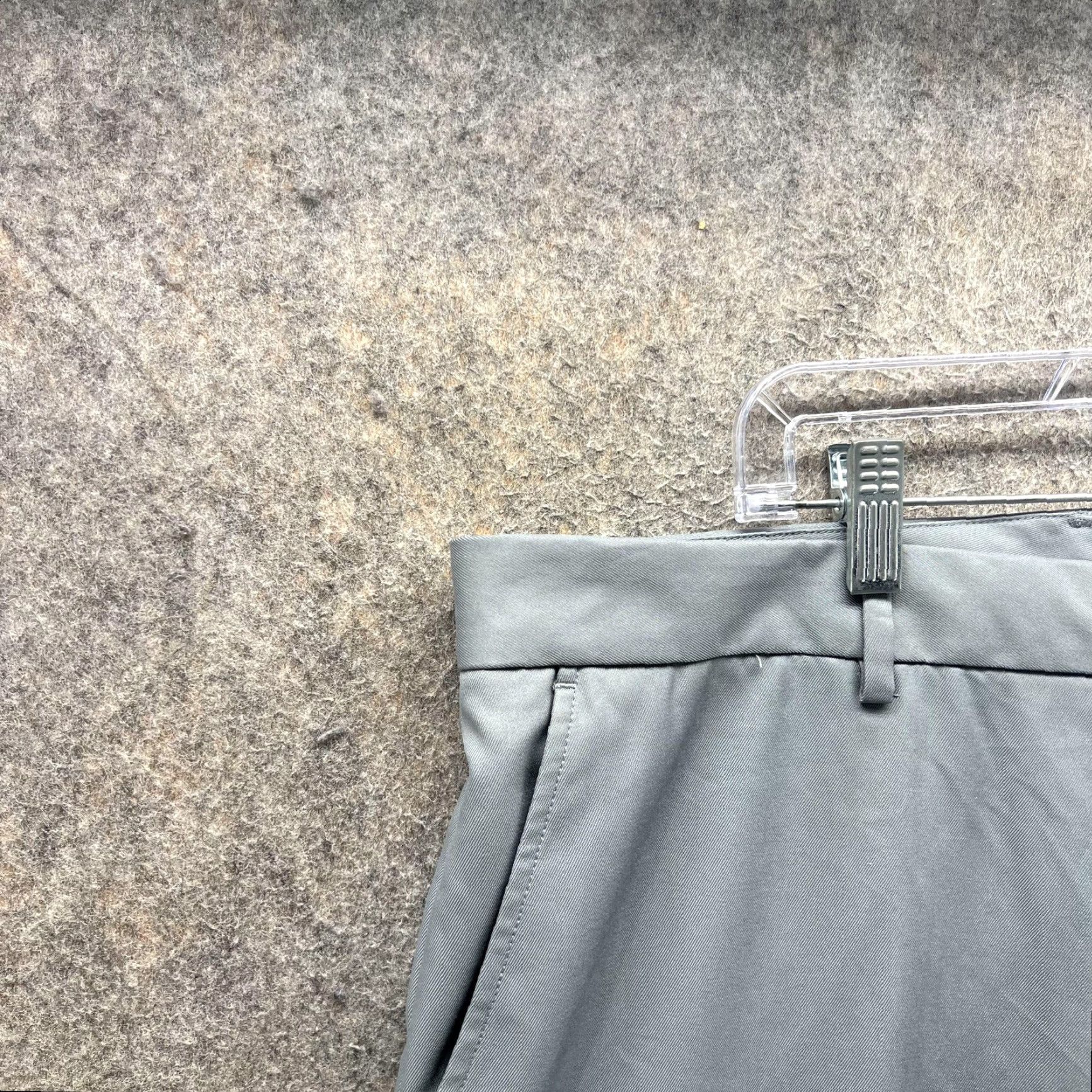 Vintage Greg Norman Pants Mens 38x32 Gray Dress Flat Front Polyester Golf Performance Pants Mens 38 Gray Size US 38 / EU 54 - 6 Thumbnail
