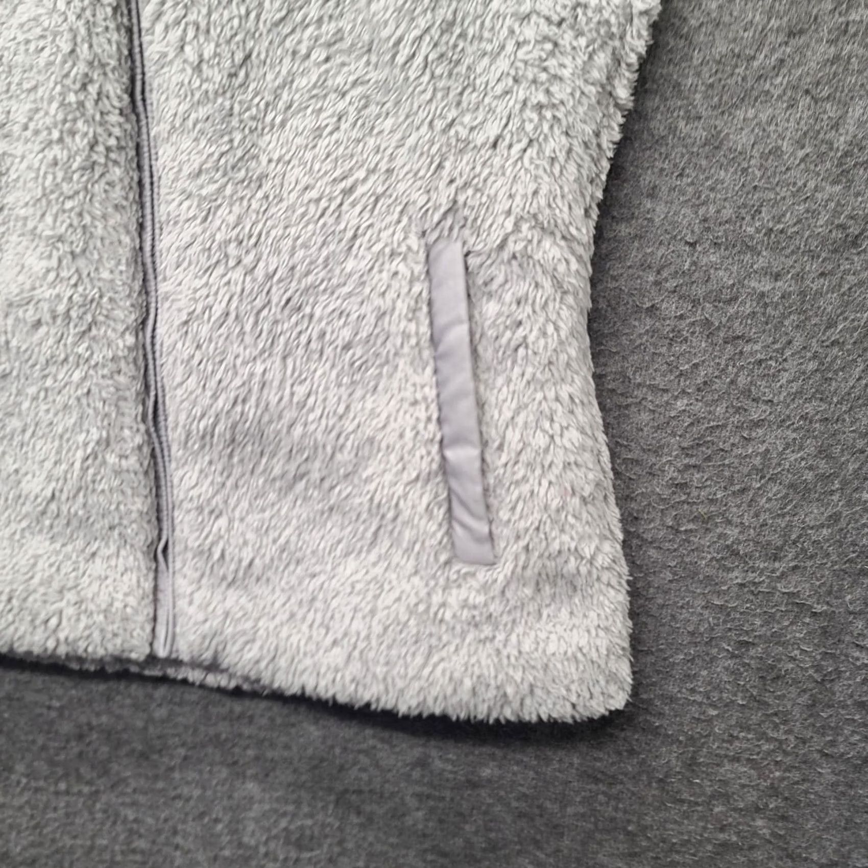 Patagonia Patagonia Fleece Vest Womens M Los Gatos Regular Fit Gray Sleeveless Full Zip Pockets Outdoor Vest Middle-Length Outdoorwear Size M / US 6-8 / IT 42-44 - 5 Thumbnail