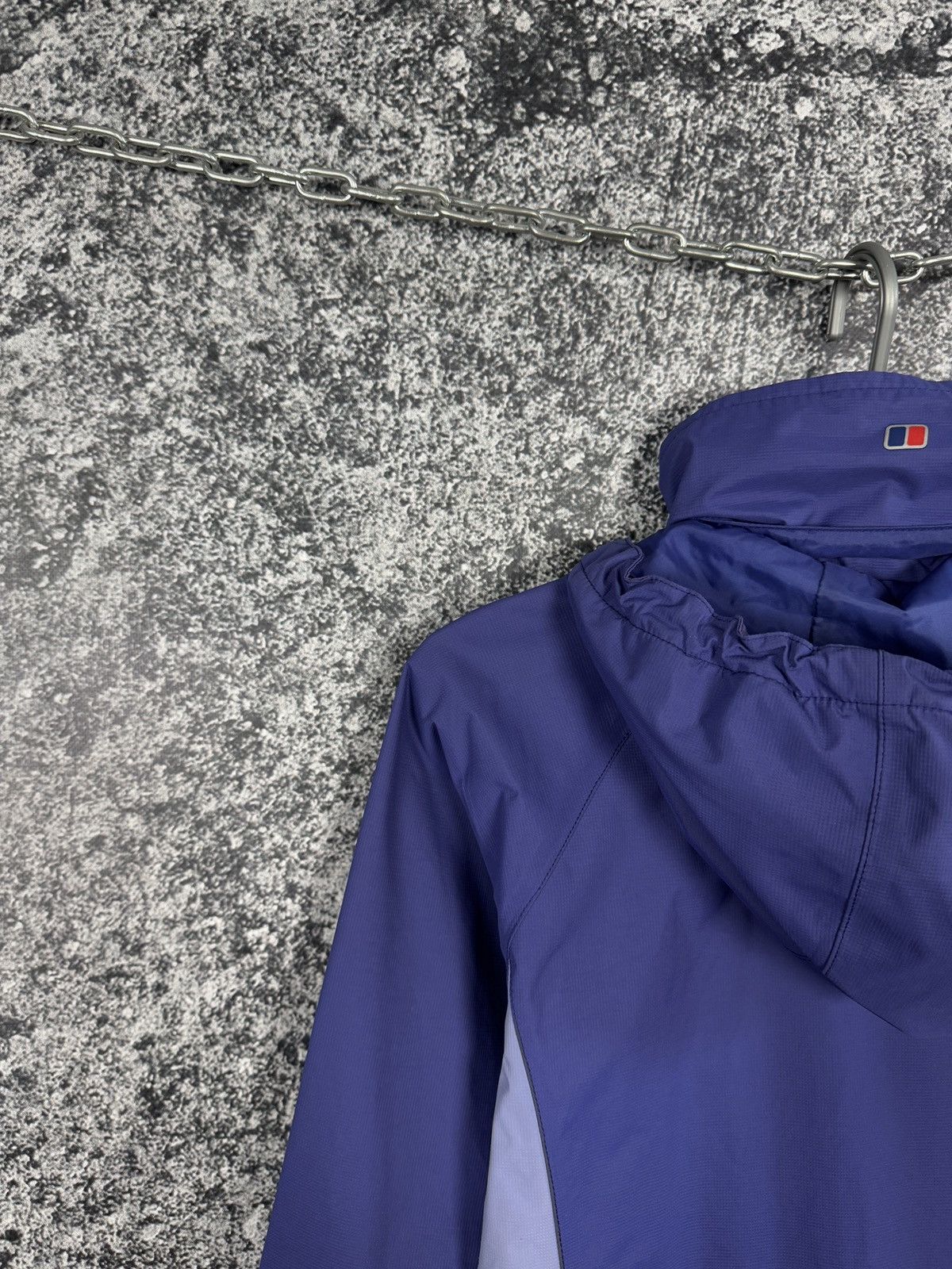 Berghaus Berghaus AQ2 Nylon Jacket Outdoor Waterproof Windbreaker Size S / US 4 / IT 40 - 14 Thumbnail