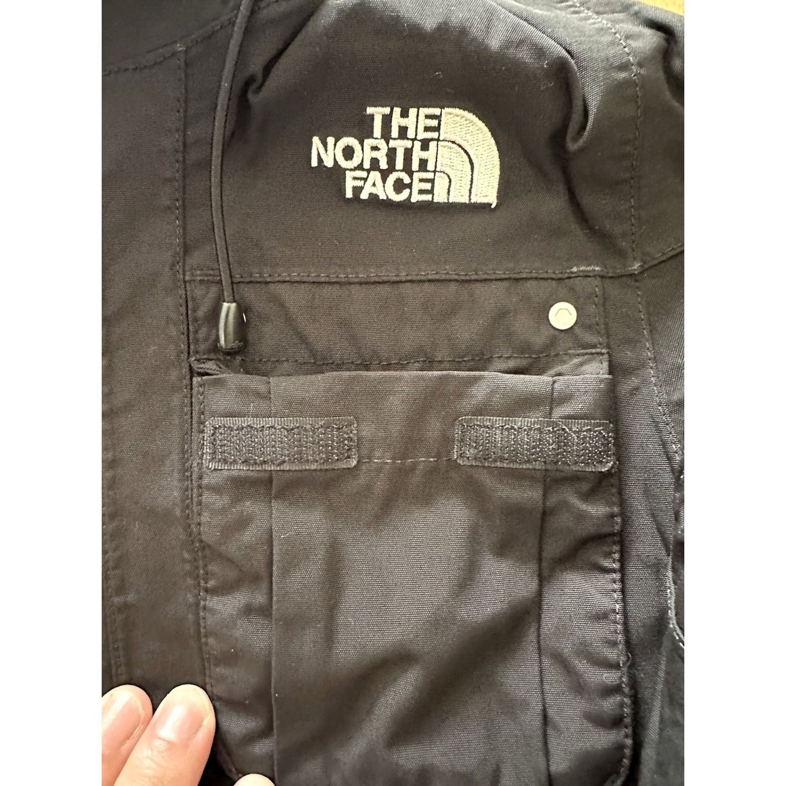 The North Face VINTAGE The North Face Jacket Womens Size Small Black Extreme Gear Ski Coat RARE Size S / US 4 / IT 40 - 3 Thumbnail